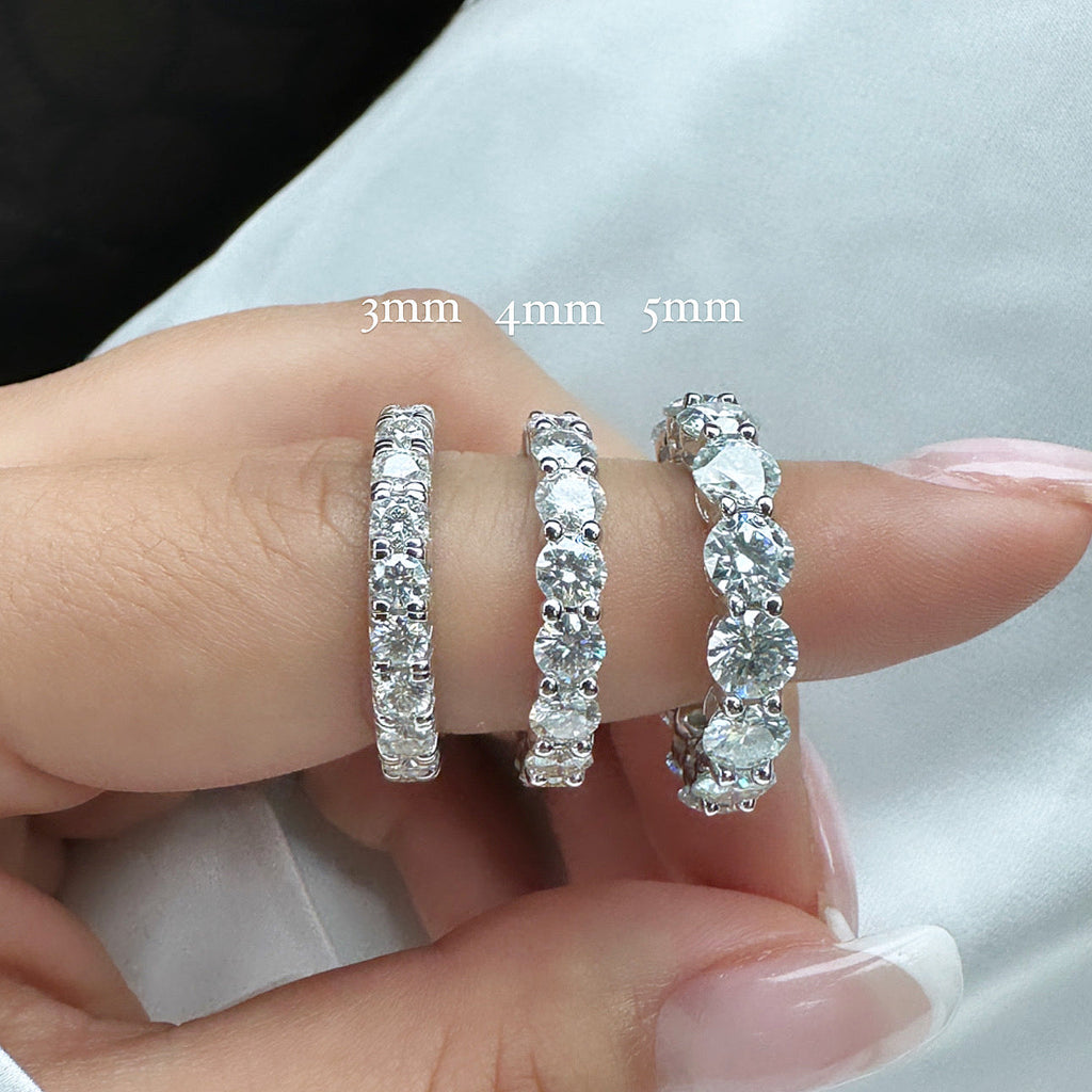 3mm Round Cut Moissanite Fishtail Set Eternity Band