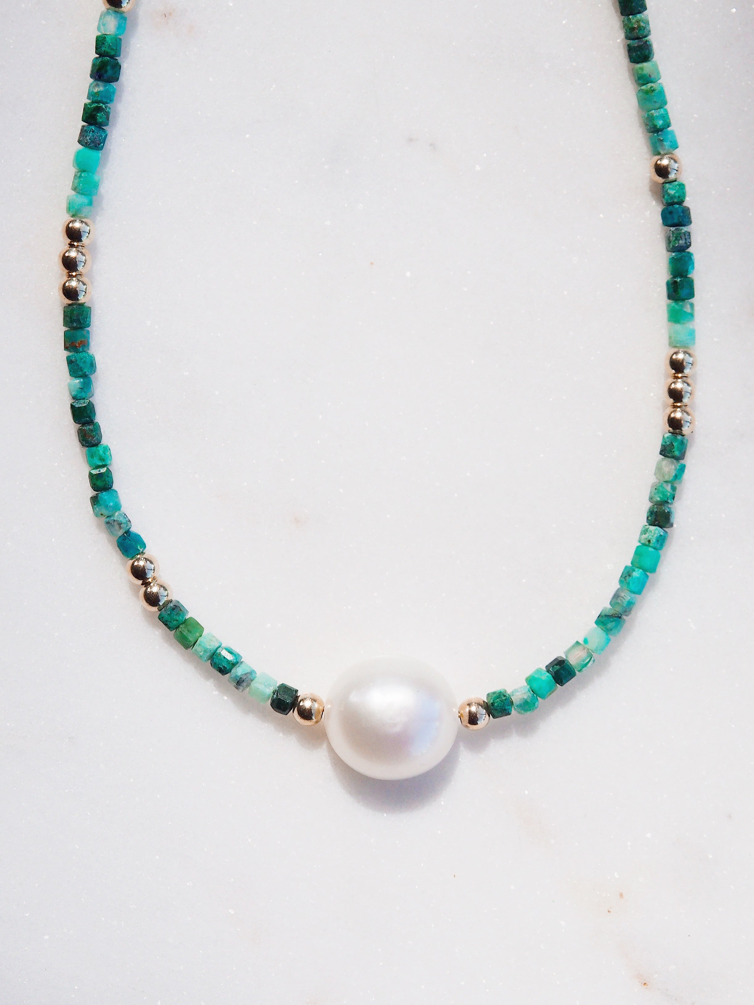 White Pearl and Gemstone Necklace - Gold Haukea
