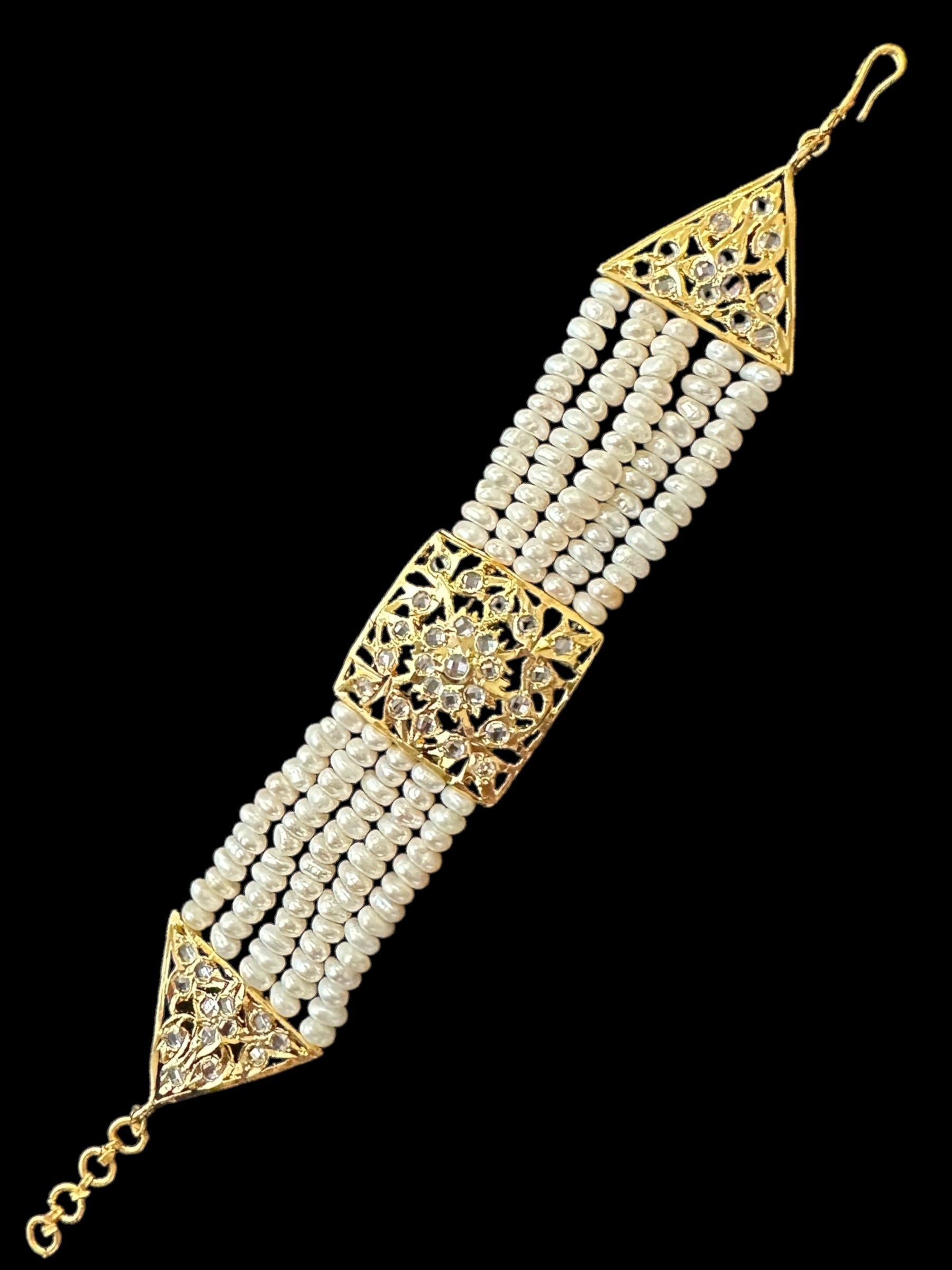 B301 Ariha fresh water pearl bracelet ( READY TO SHIP )