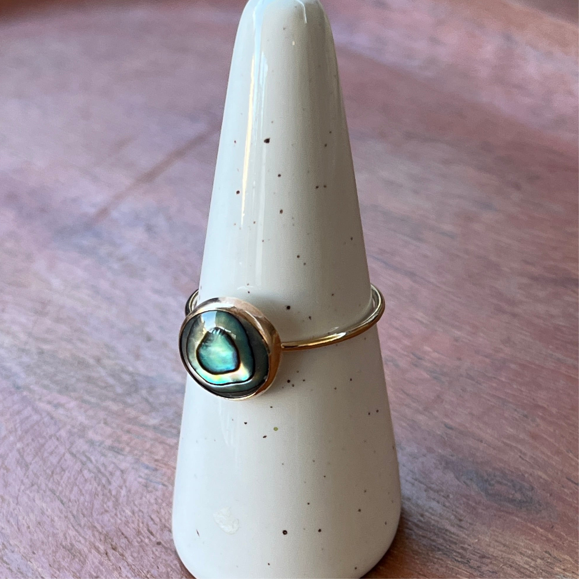 SOLEA ABALONE RING