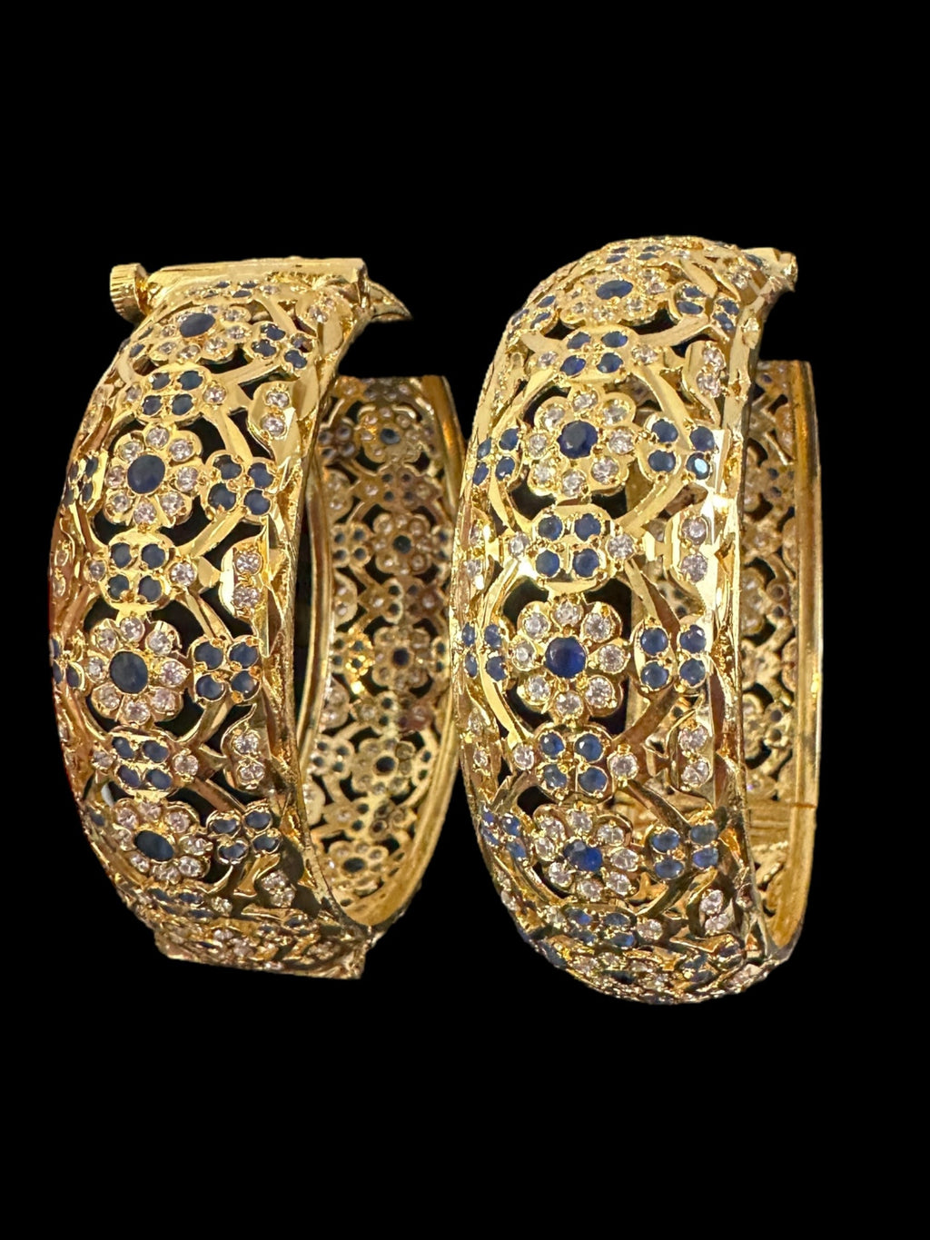 B321 Shibra bangles in sapphire zircon ( SHIPS IN 4 WEEKS )