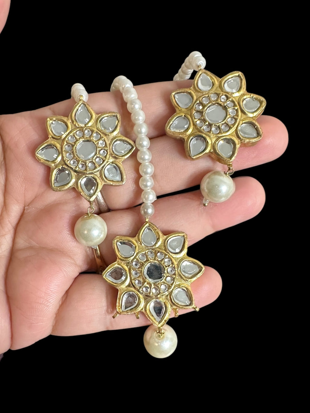 Sitara kundan earrings tika ( READY TO SHIP )