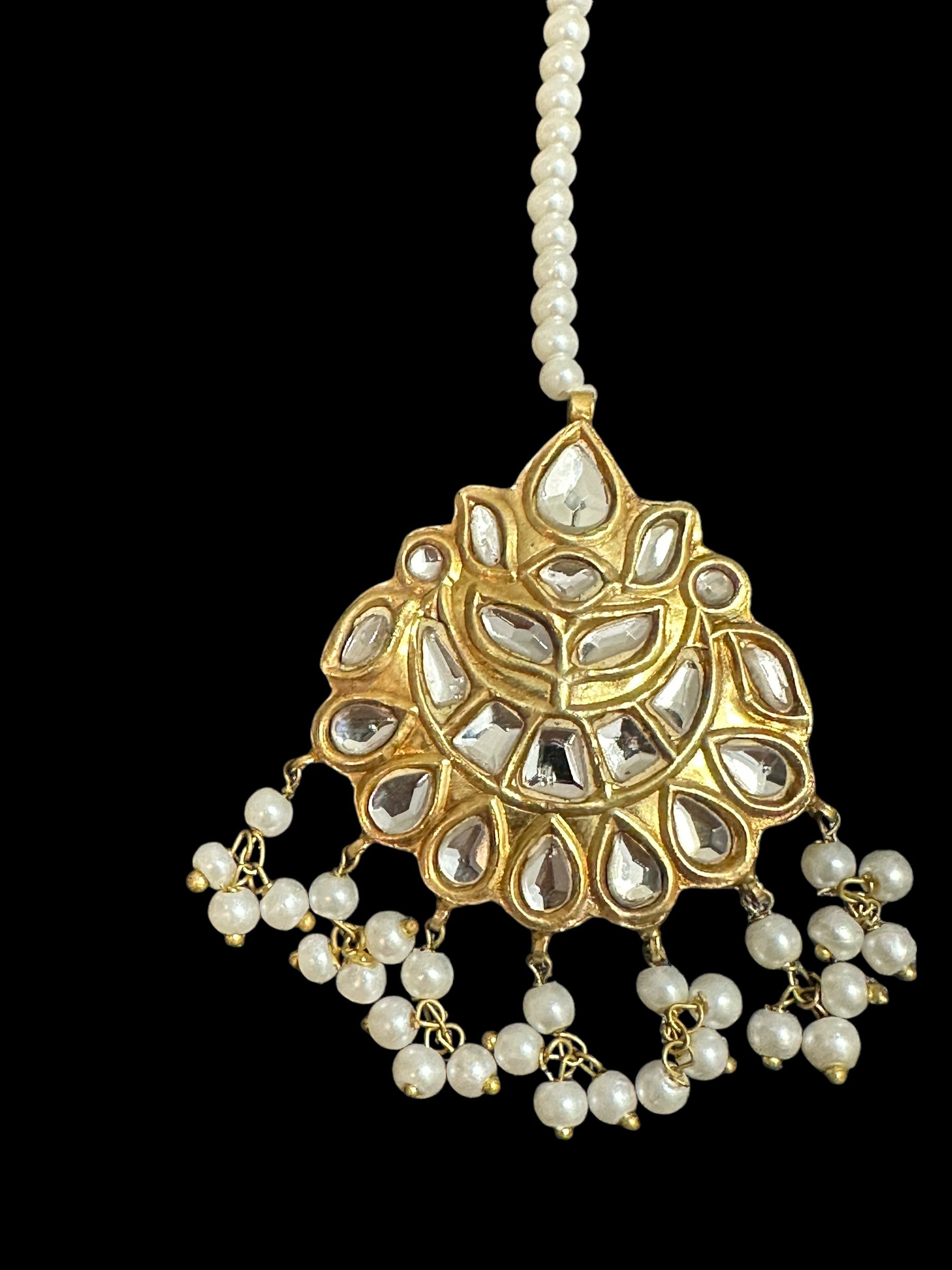 DJTK343 Hiba kundan tika with pearls ( READY TO SHIP )