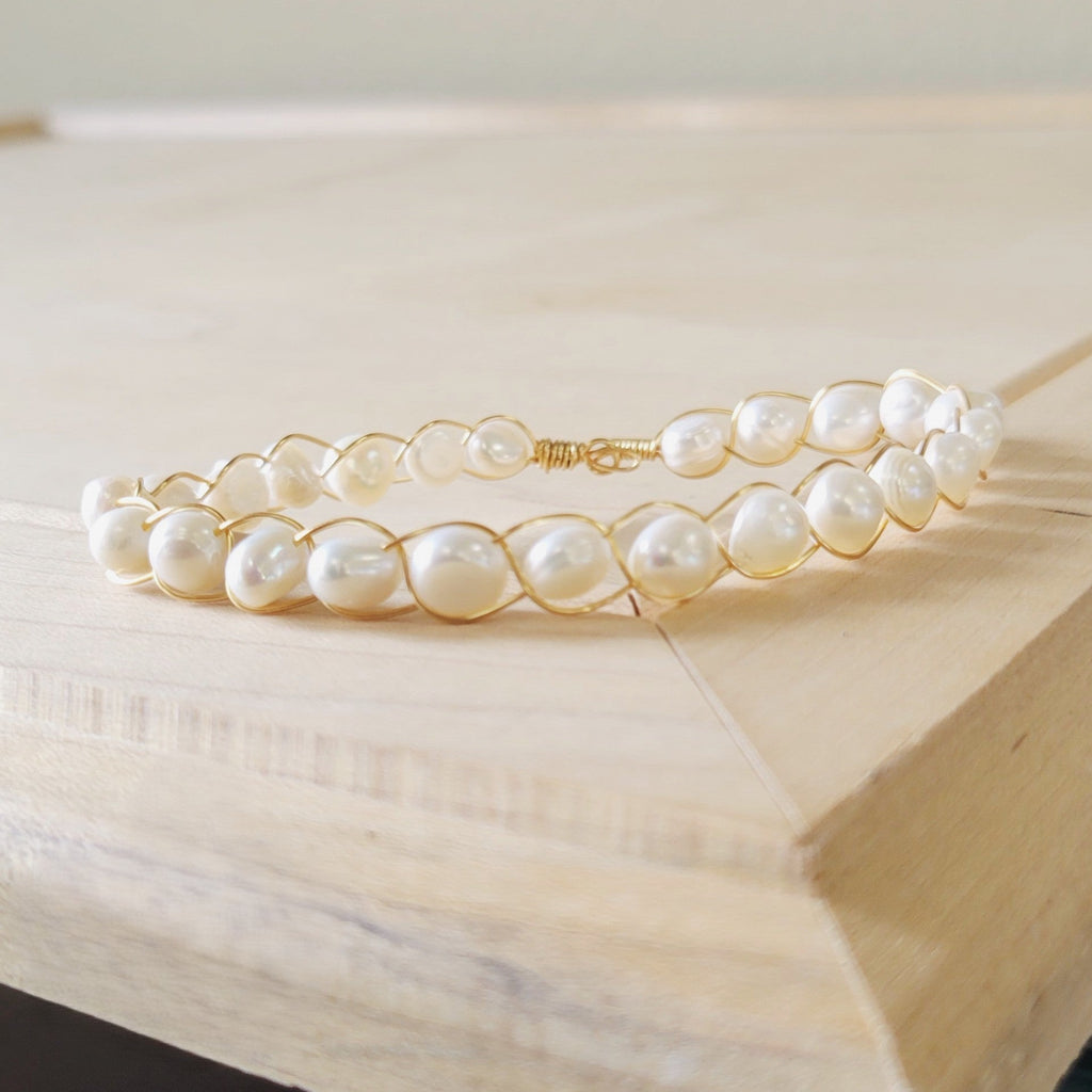 **Genuine Freshwater Pearl Beaded Wire Wrapped Bracelet 800ga