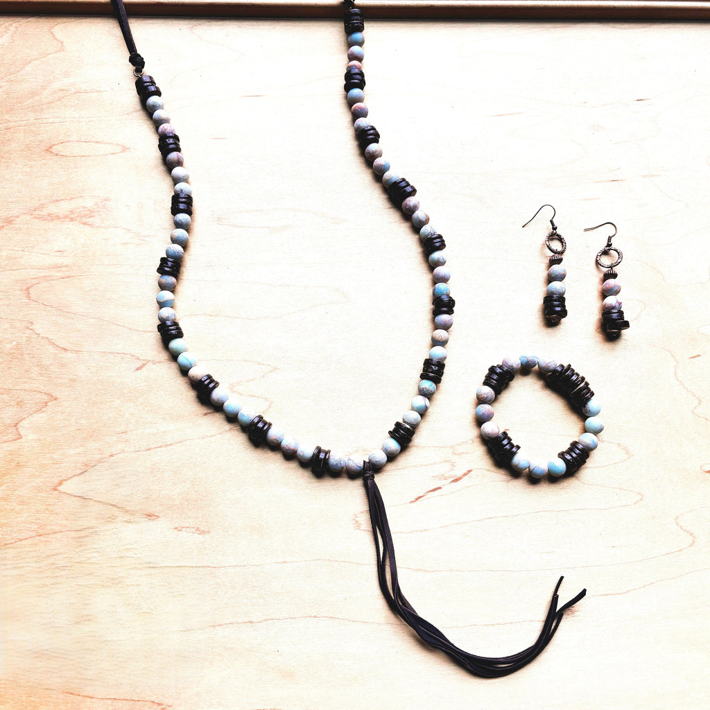 **Frosted Aqua Terra and Wood Stretch Bracelet (808y)