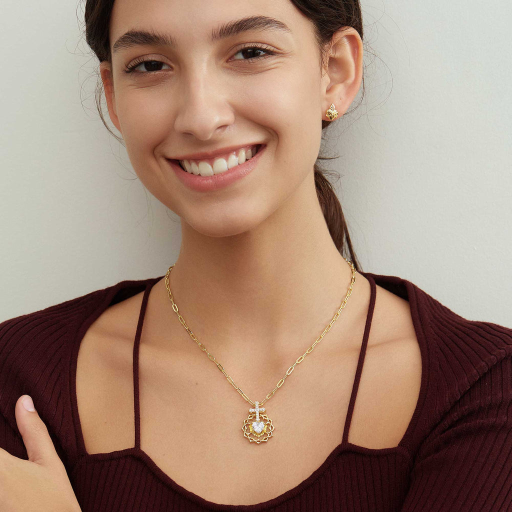 The Sacred Heart Pendant Necklace