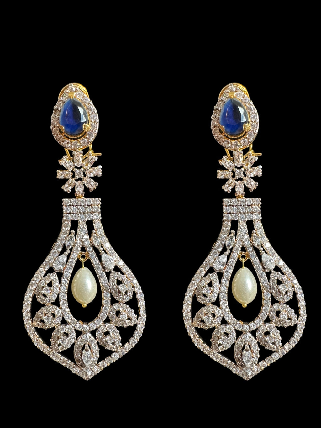 DNS157 Cz necklace with earrings in zirconia, gold plated ( READY TO SHIP )