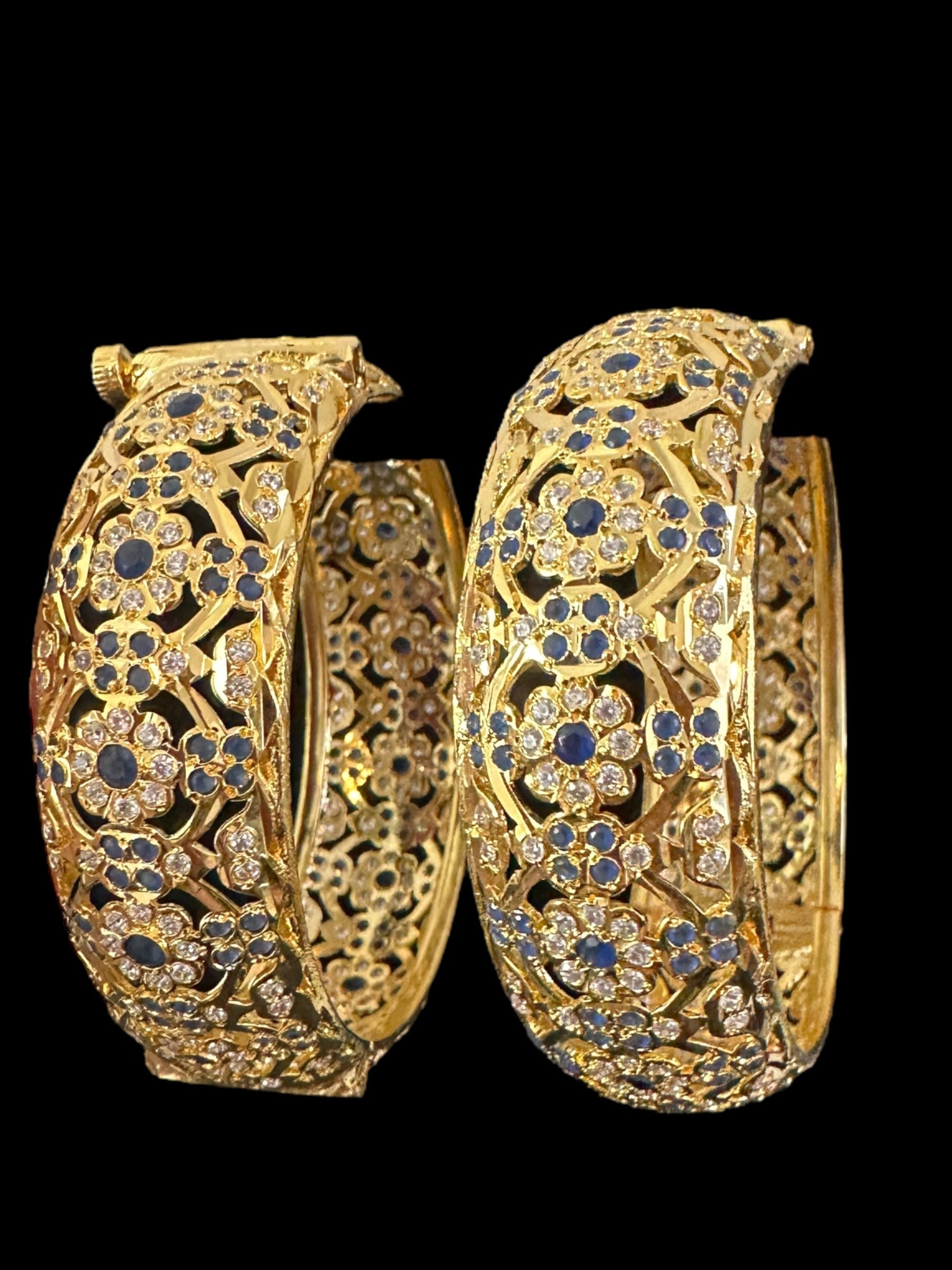 B321 Shibra bangles in sapphire zircon ( SHIPS IN 4 WEEKS )