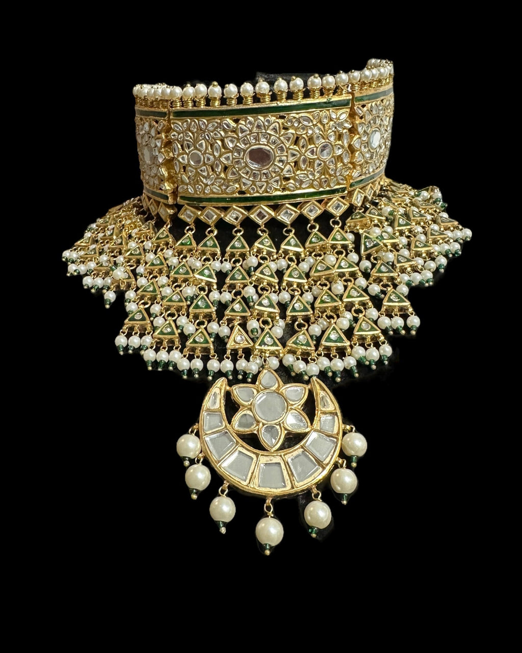 C546 Gold plated kundan Aad choker with earrings ( READY TO SHIP )