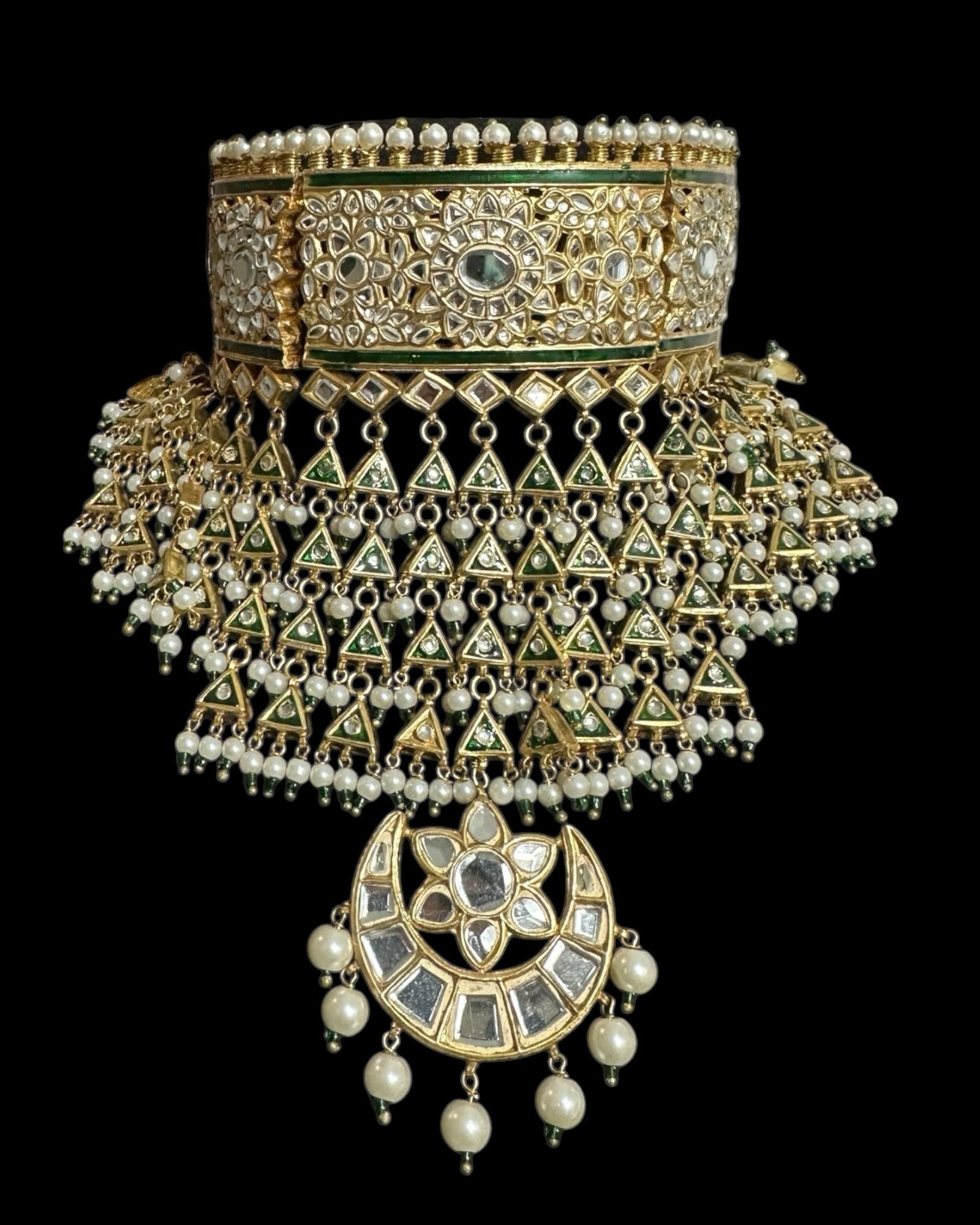C546 Gold plated kundan Aad choker with earrings ( READY TO SHIP )