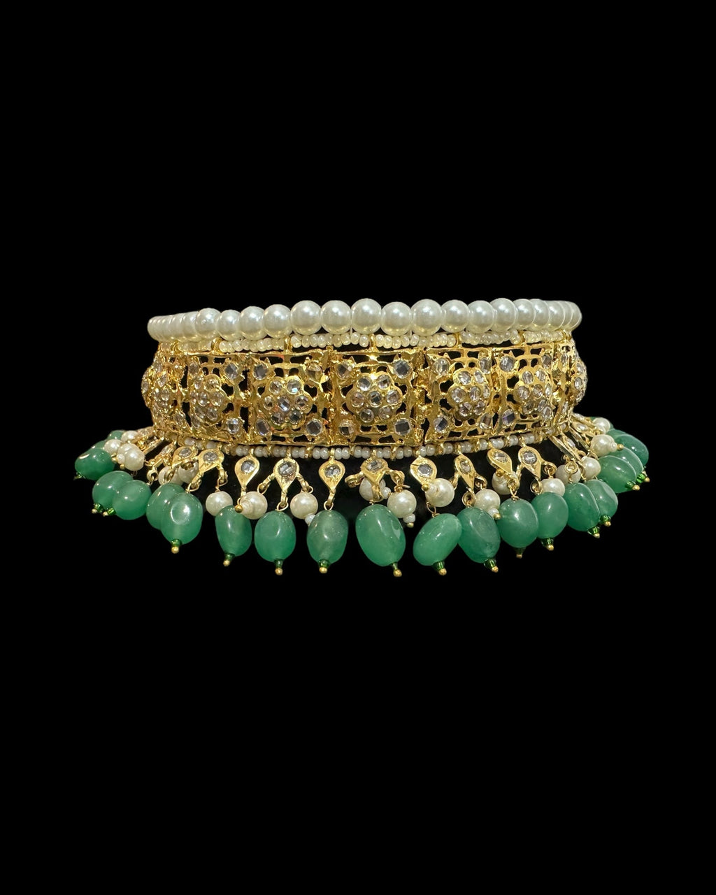 c562 sifat jadavi lacha in green  beads (READY TO SHIP  )