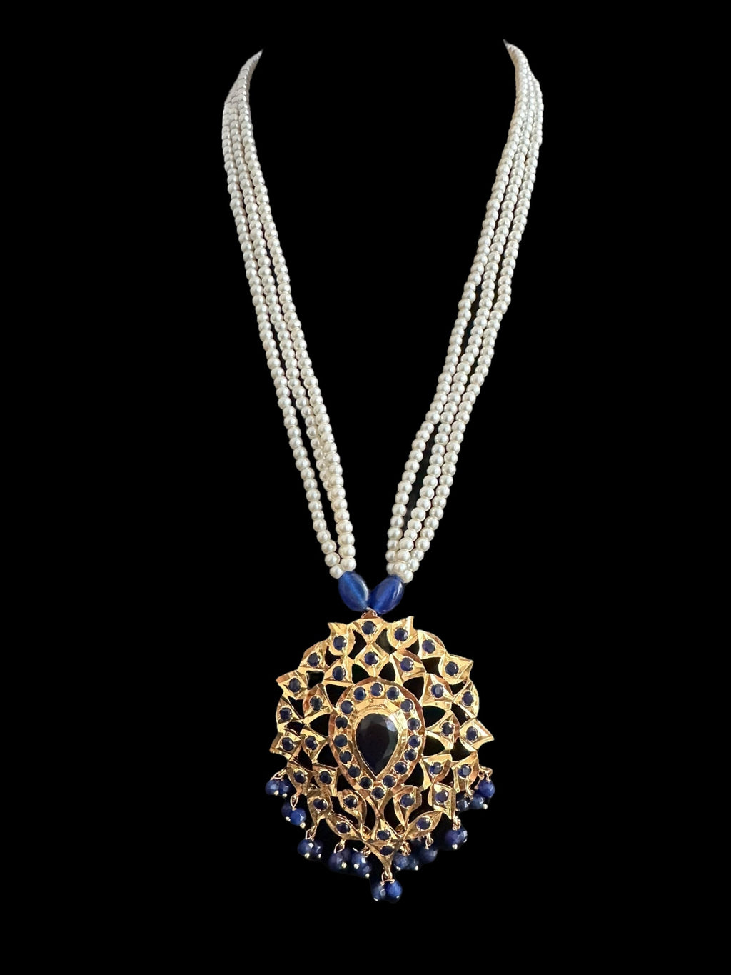 PS555 Elena pendant set with pearls and blue stones ( READY TO SHIP )