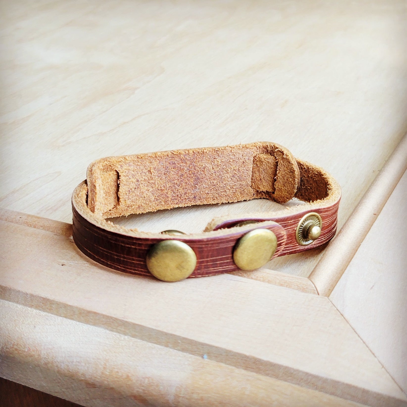 Genuine Leather Narrow Cuff with Turquoise Regalite Stones 006v