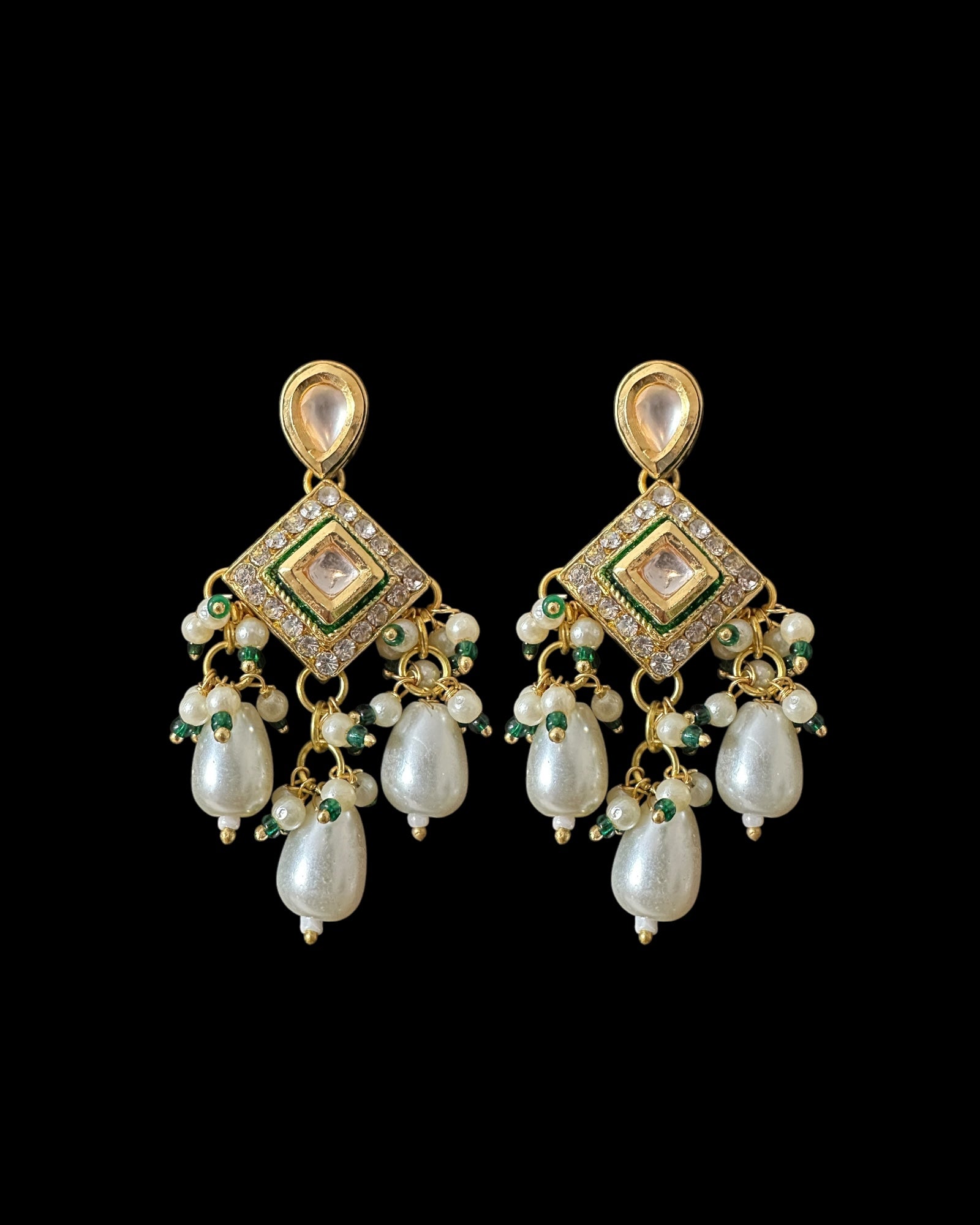 PS552 High quality kundan and pearl pendant set ( READY TO SHIP )