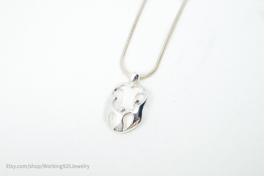 Vintage Designer Carolyn Pollack Relios Mothers Love Sterling Silver Necklace