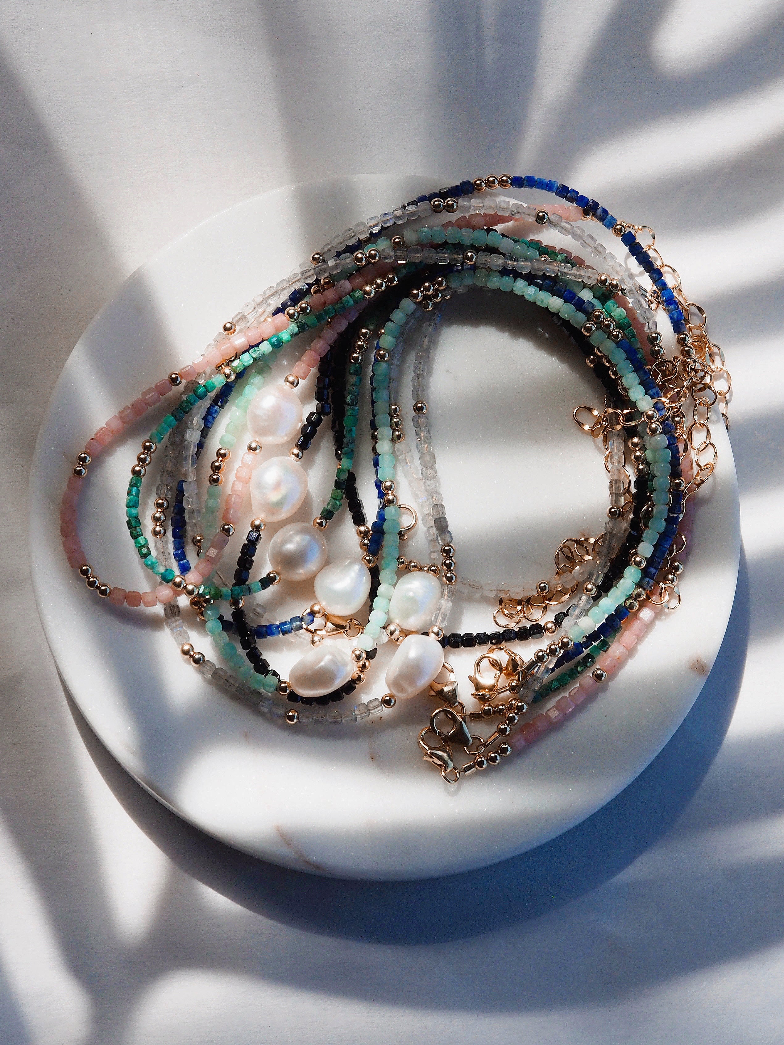 White Pearl and Gemstone Necklace - Gold Haukea