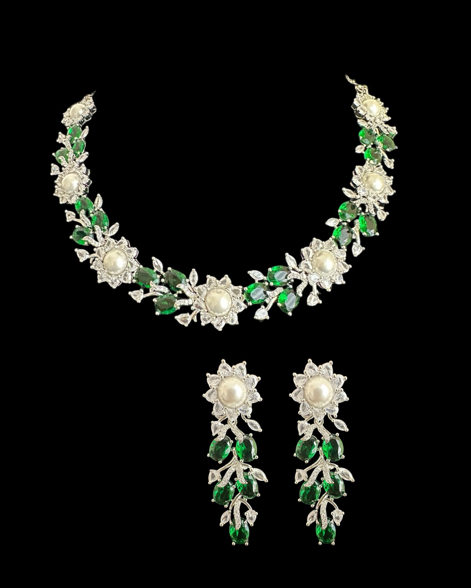 DNS137G silver plated necklace set - Green / Emerald  ( READY TO SHIP )