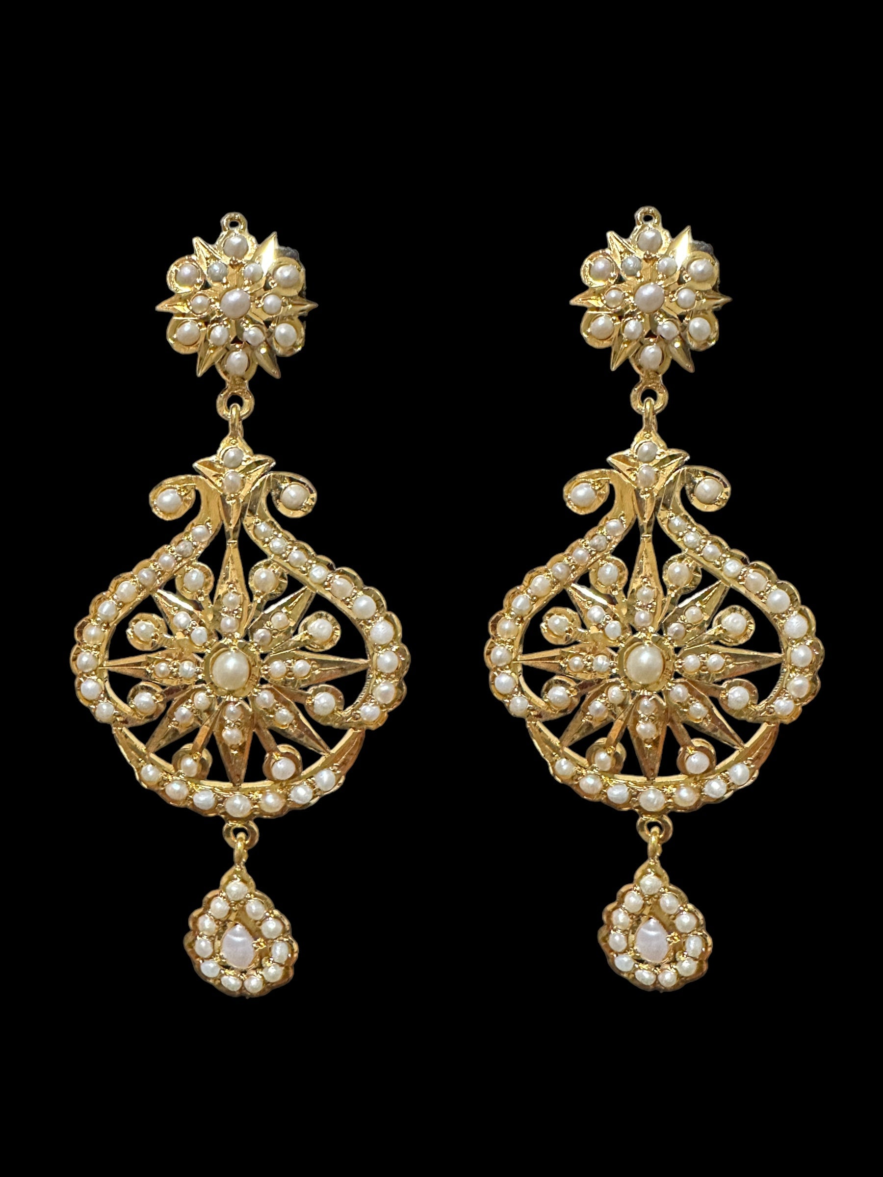 Gold plated silver necklace earrings set in fresh water pearls ( SHIPS IN 4 WEEKS )