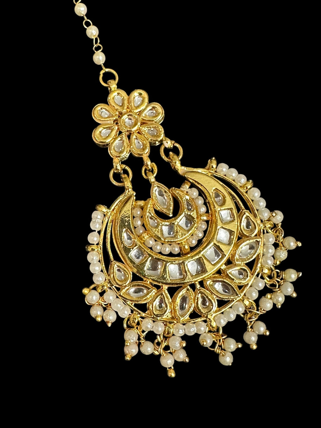DJTK346 Rubika kundan tika with pearls ( SHIPS IN 2 WEEKS )