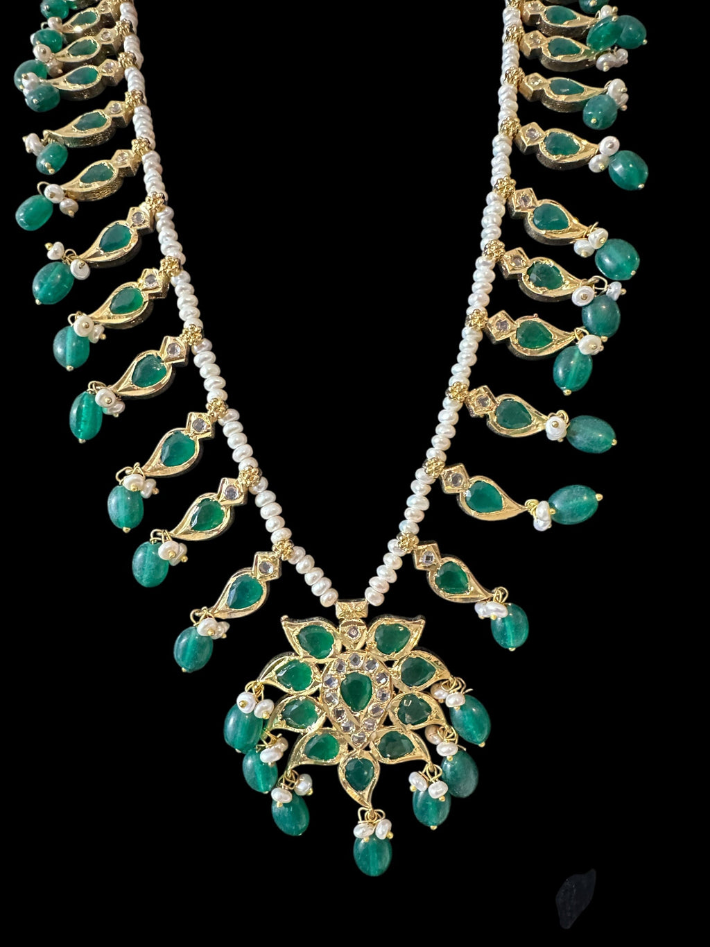 DLN113 Erica pathani haar in fresh water pearls with emerald beads ( READY TO SHIP  )