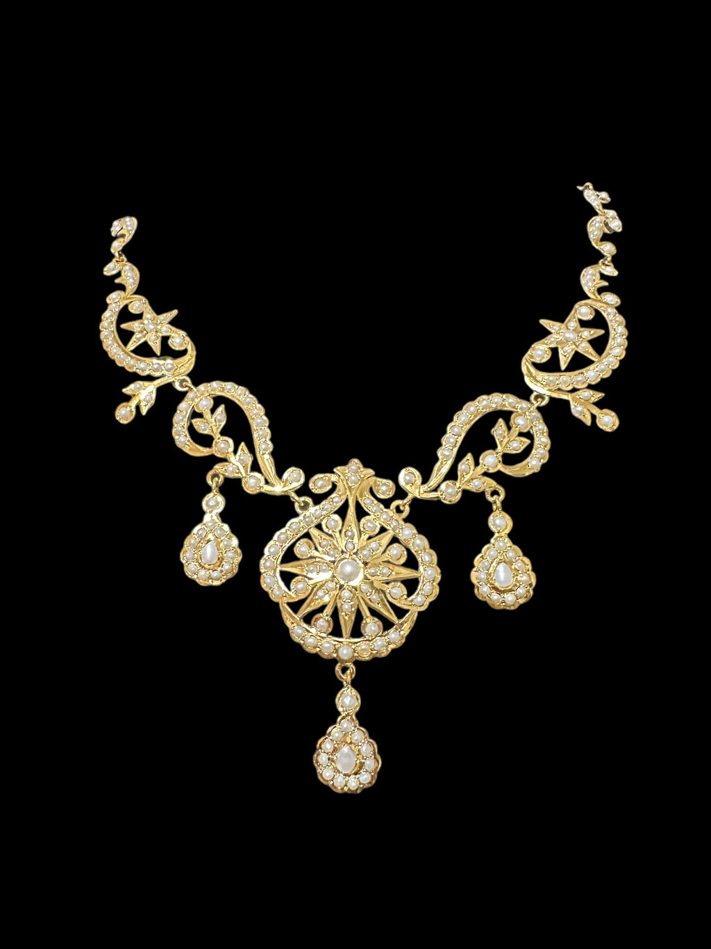 Gold plated silver necklace earrings set in fresh water pearls ( SHIPS IN 4 WEEKS )