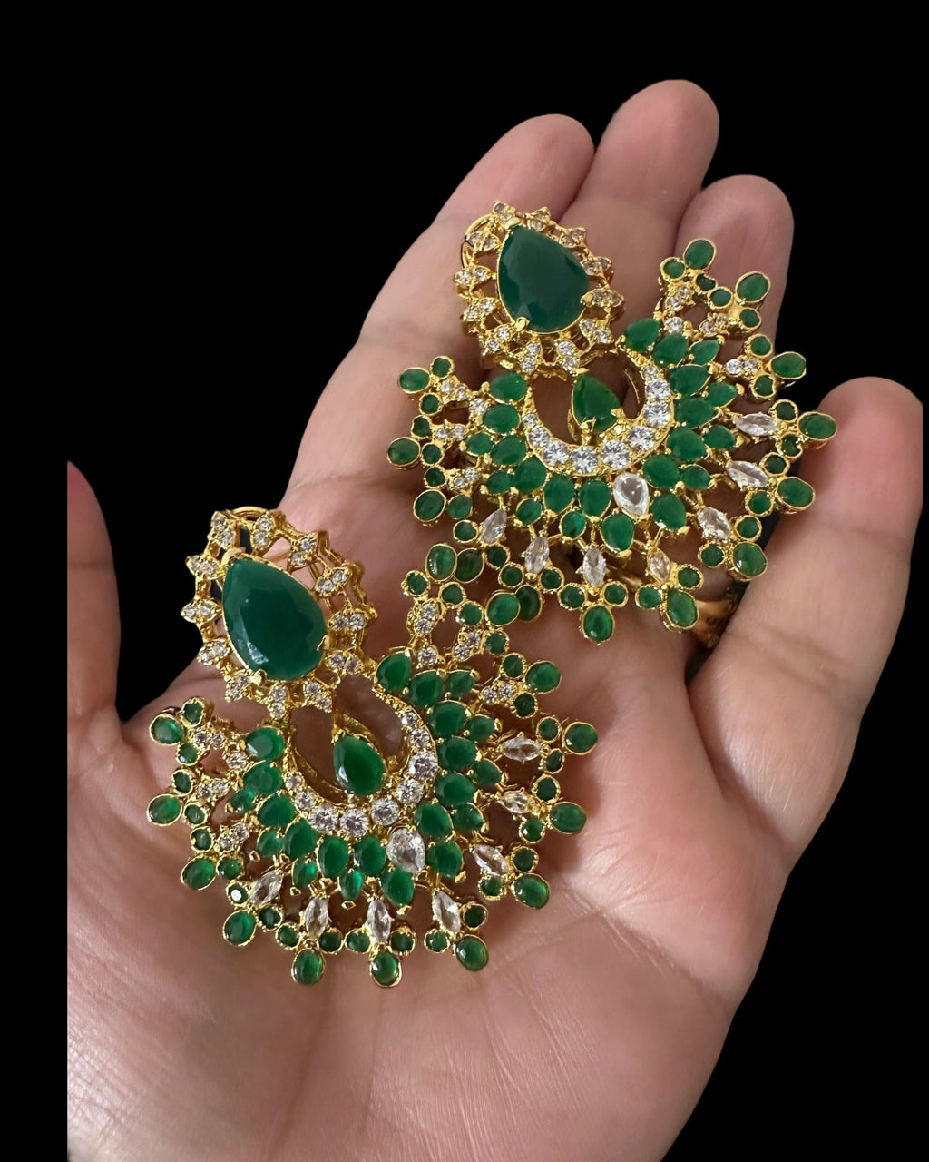 DER803 Subhana Cz earrings - Green ( READY TO SHIP )