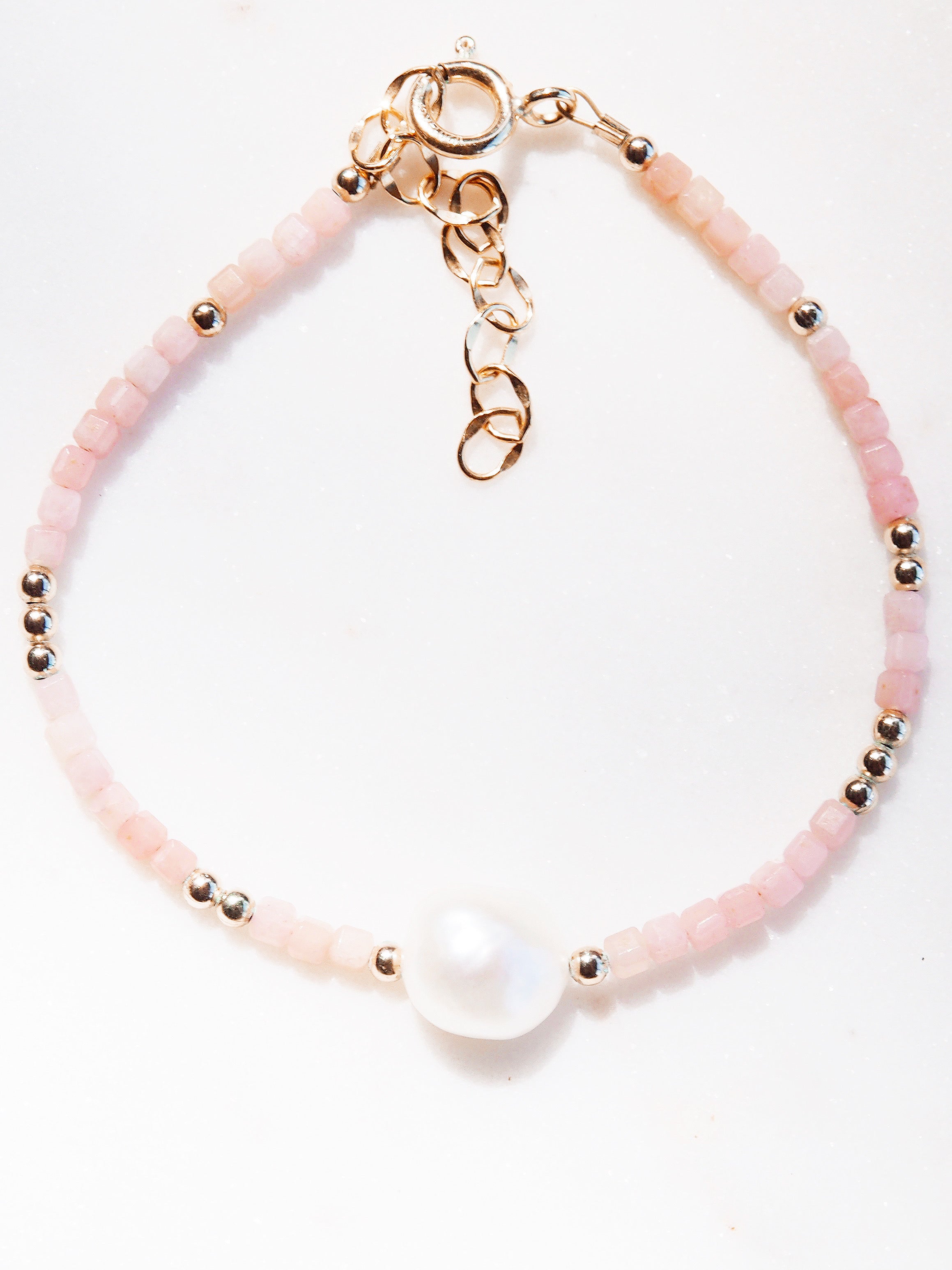 White Pearl and Gemstone Bracelet - Gold Haukea