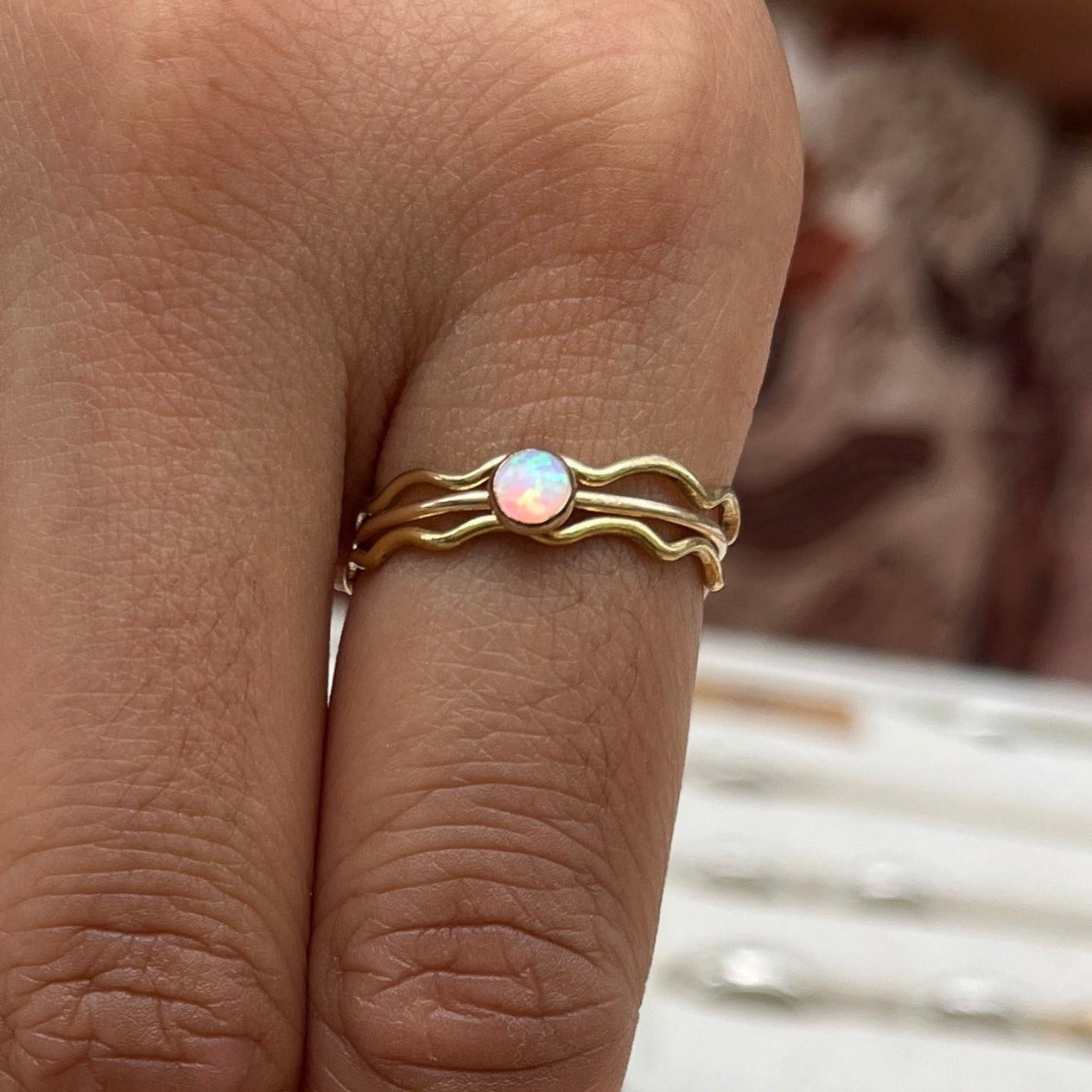 WAVE STACKING RING