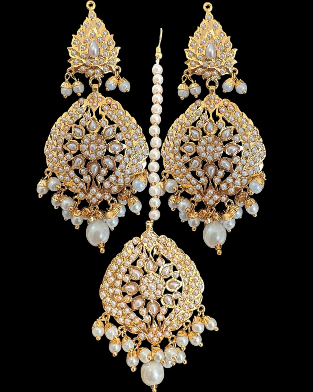 DJET500 Megha jadau earrings tika set  in pearl ( READY TO SHIP )