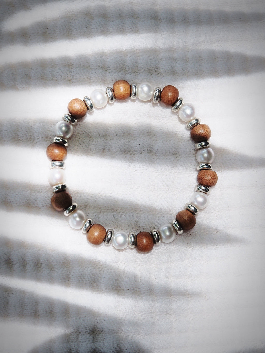 Stretchy Unisex Men's Sandalwood & Pearl Bracelet - Kaholo