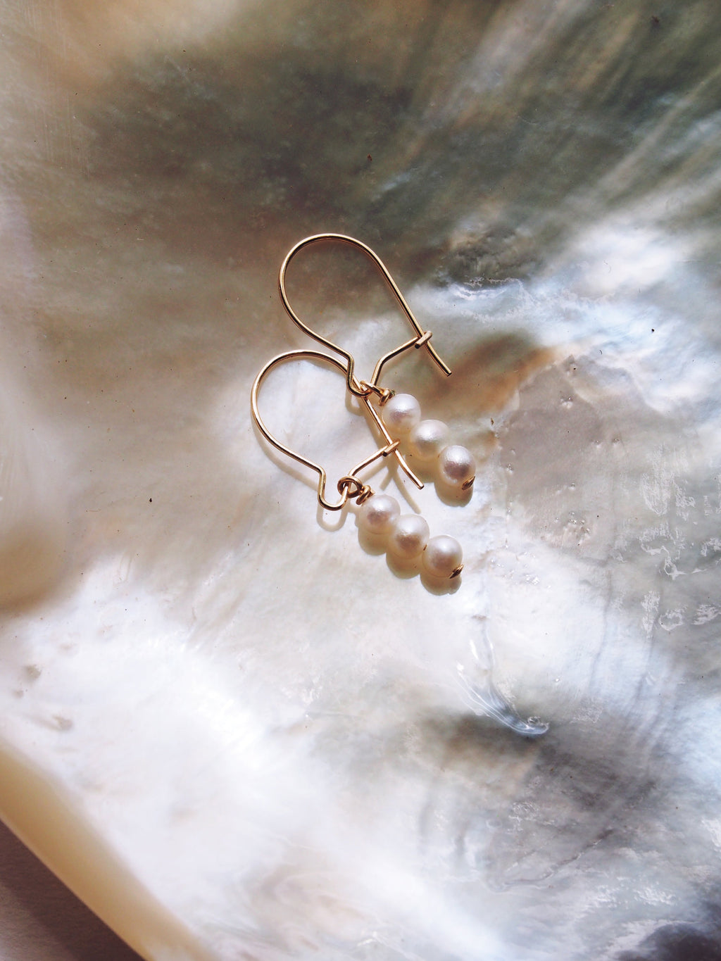 Dainty Gold Pearl Drop Earrings - Kanilea