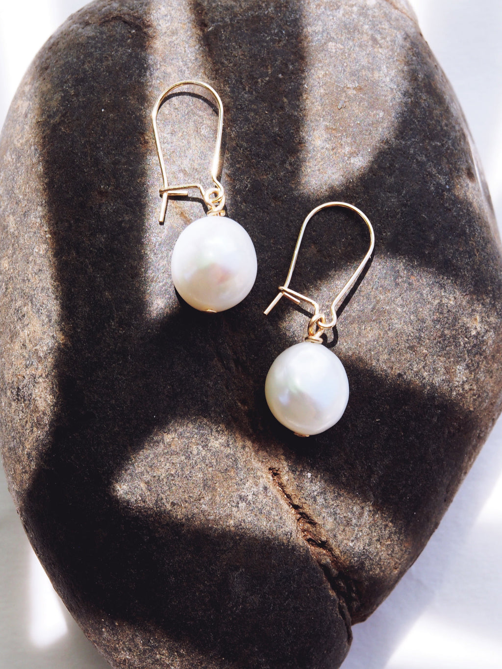 White Freshwater Pearl Drop Earrings - Gold Haukea