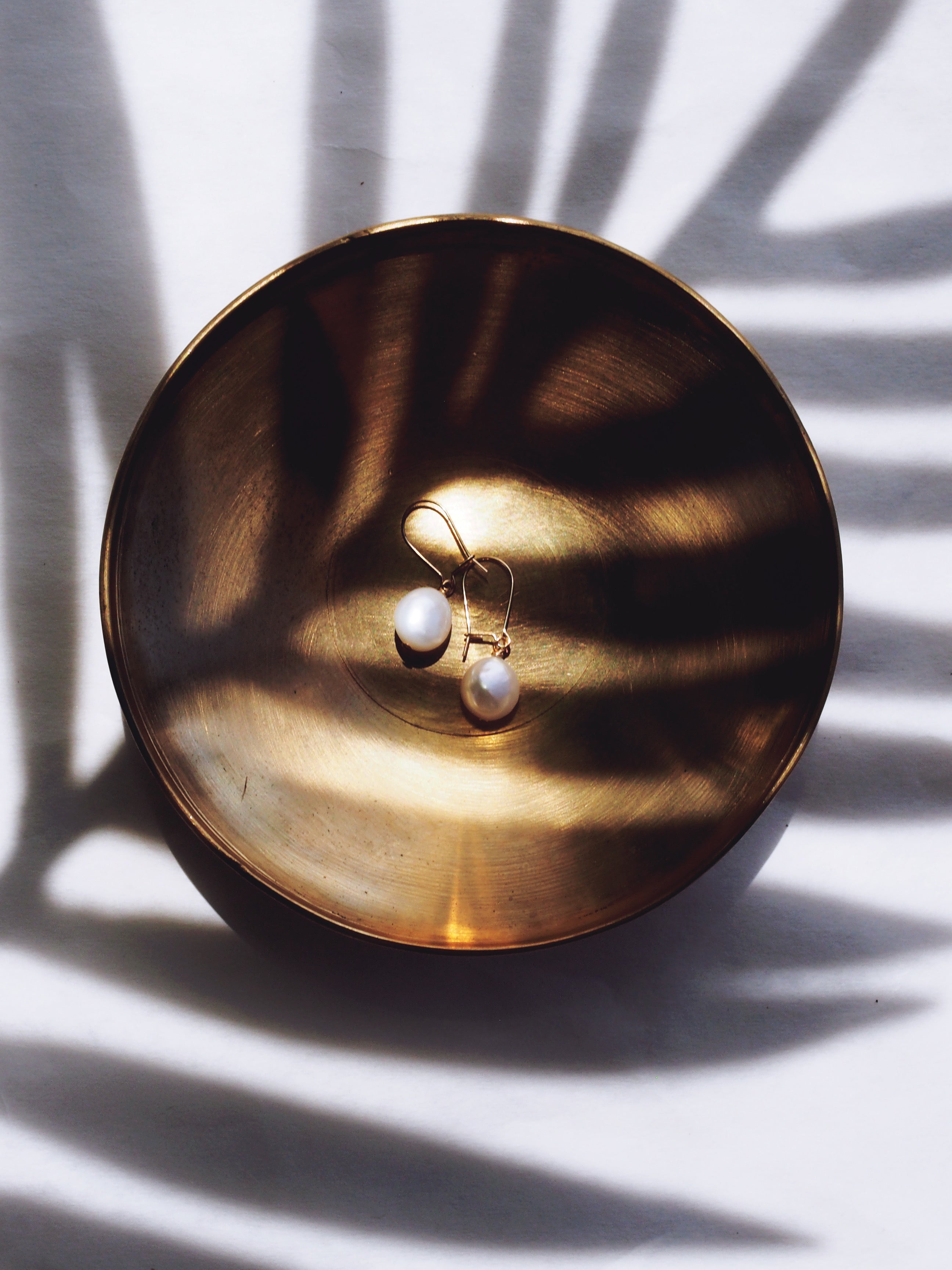 White Freshwater Pearl Drop Earrings - Gold Haukea