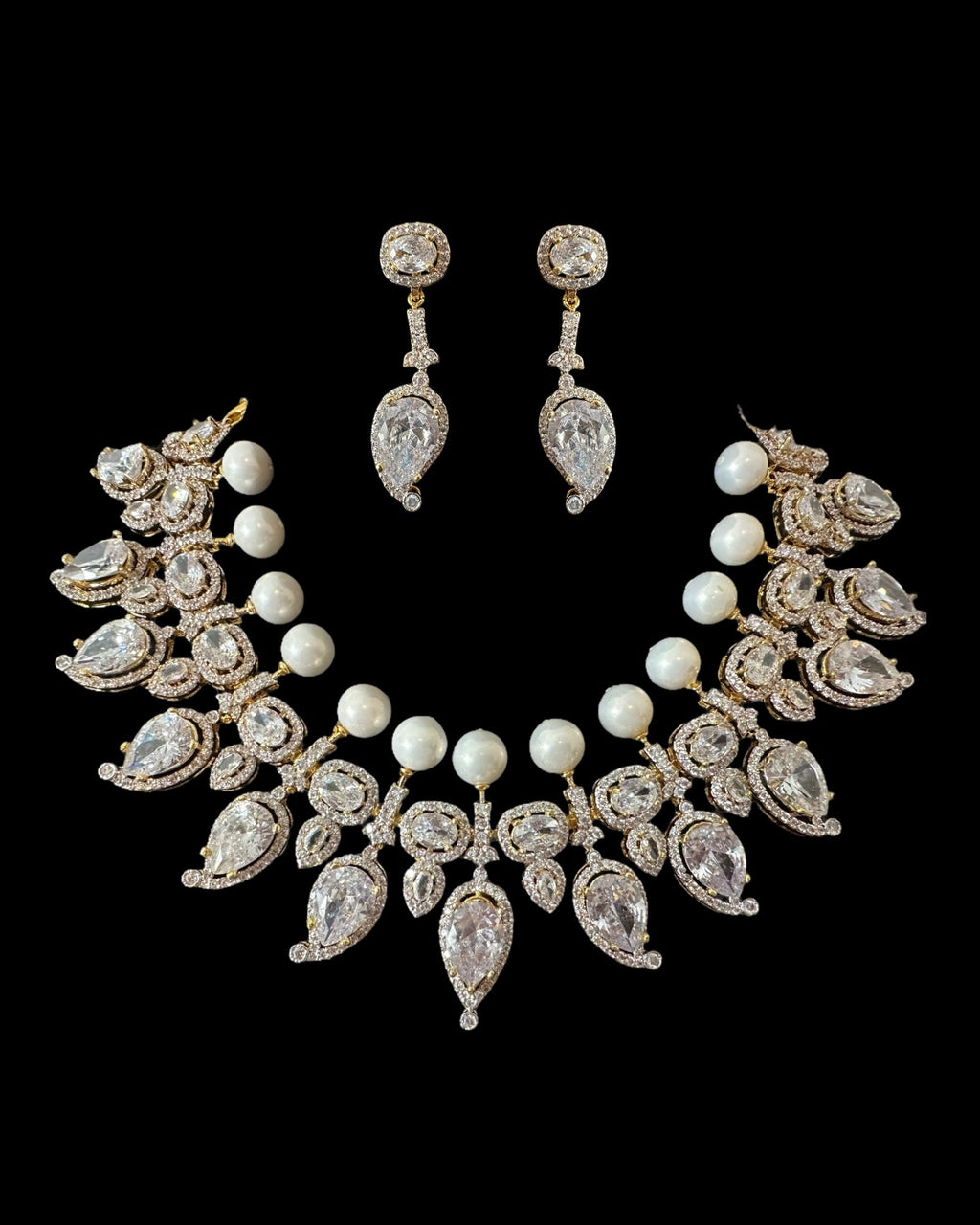 DNS202 Anmol necklace set in zircons and pearls ( READY TO SHIP )
