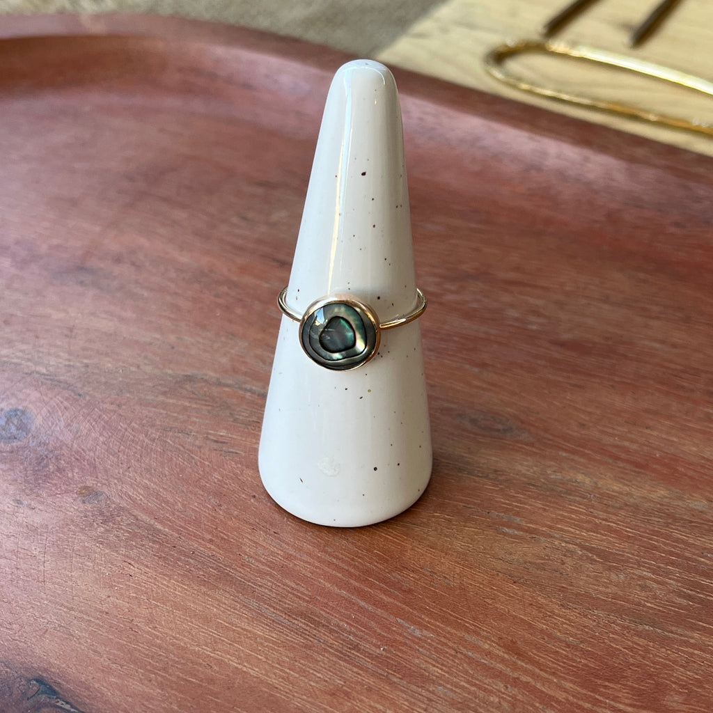SOLEA ABALONE RING