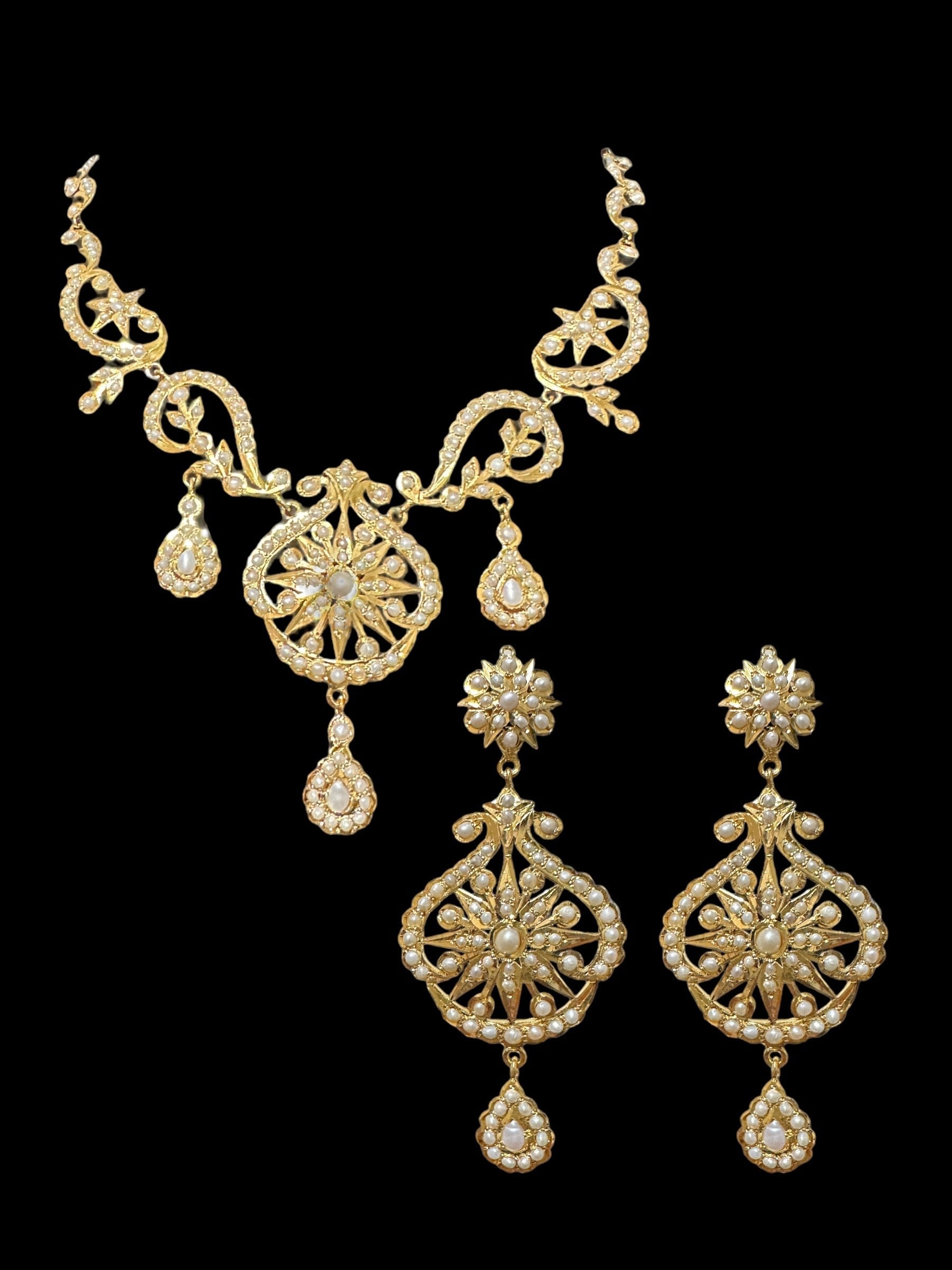 Gold plated silver necklace earrings set in fresh water pearls ( SHIPS IN 4 WEEKS )