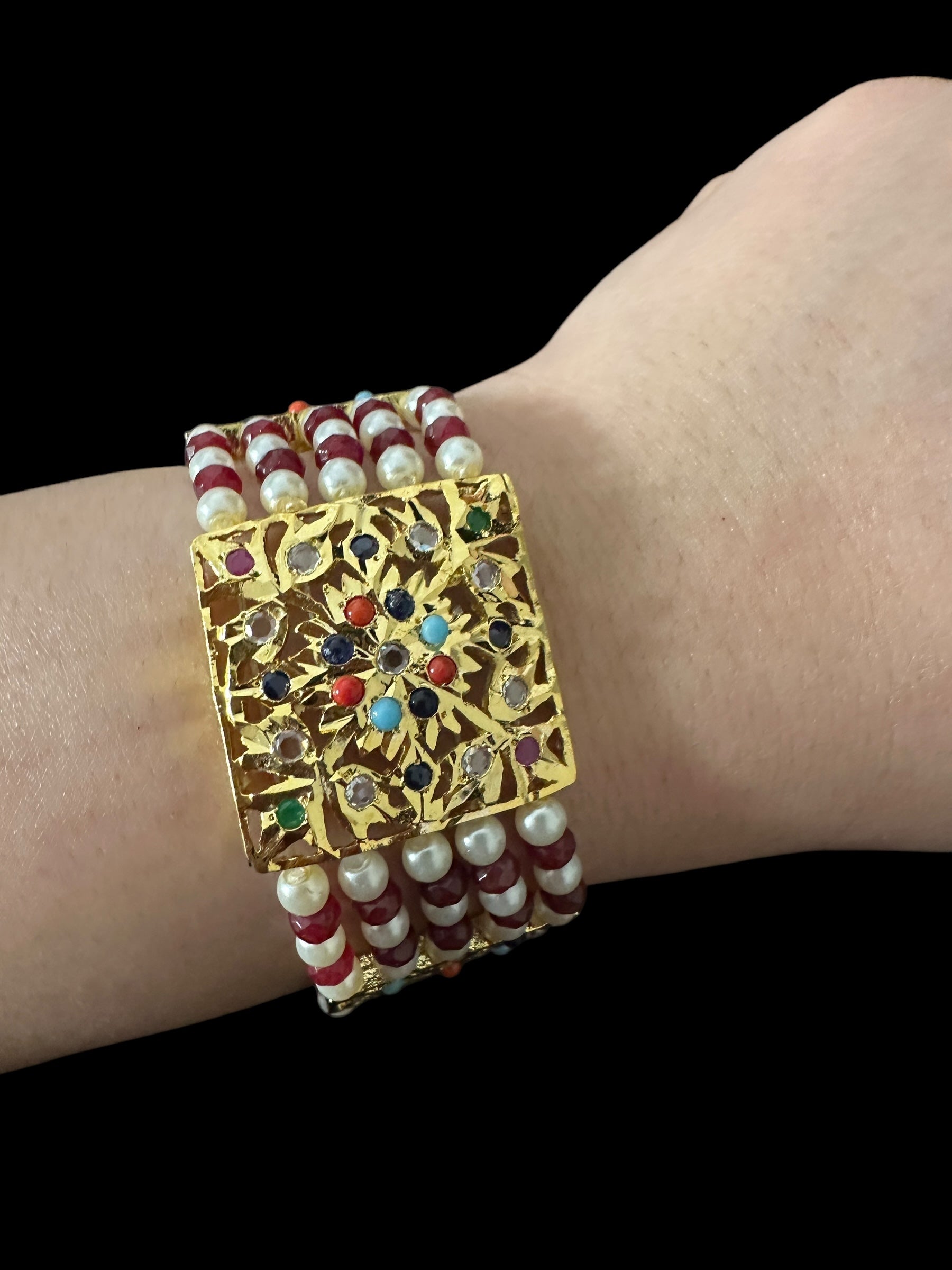 Maureen bracelet  ( READY TO SHIP )