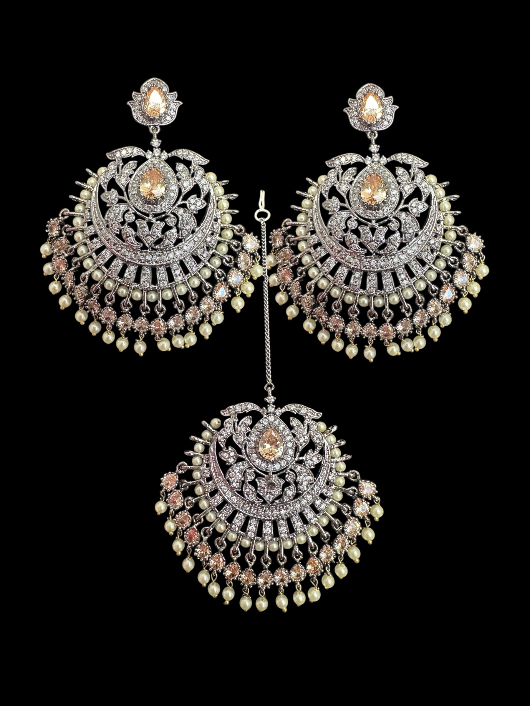 Victorian earrings tika - golden  ( READY TO SHIP )
