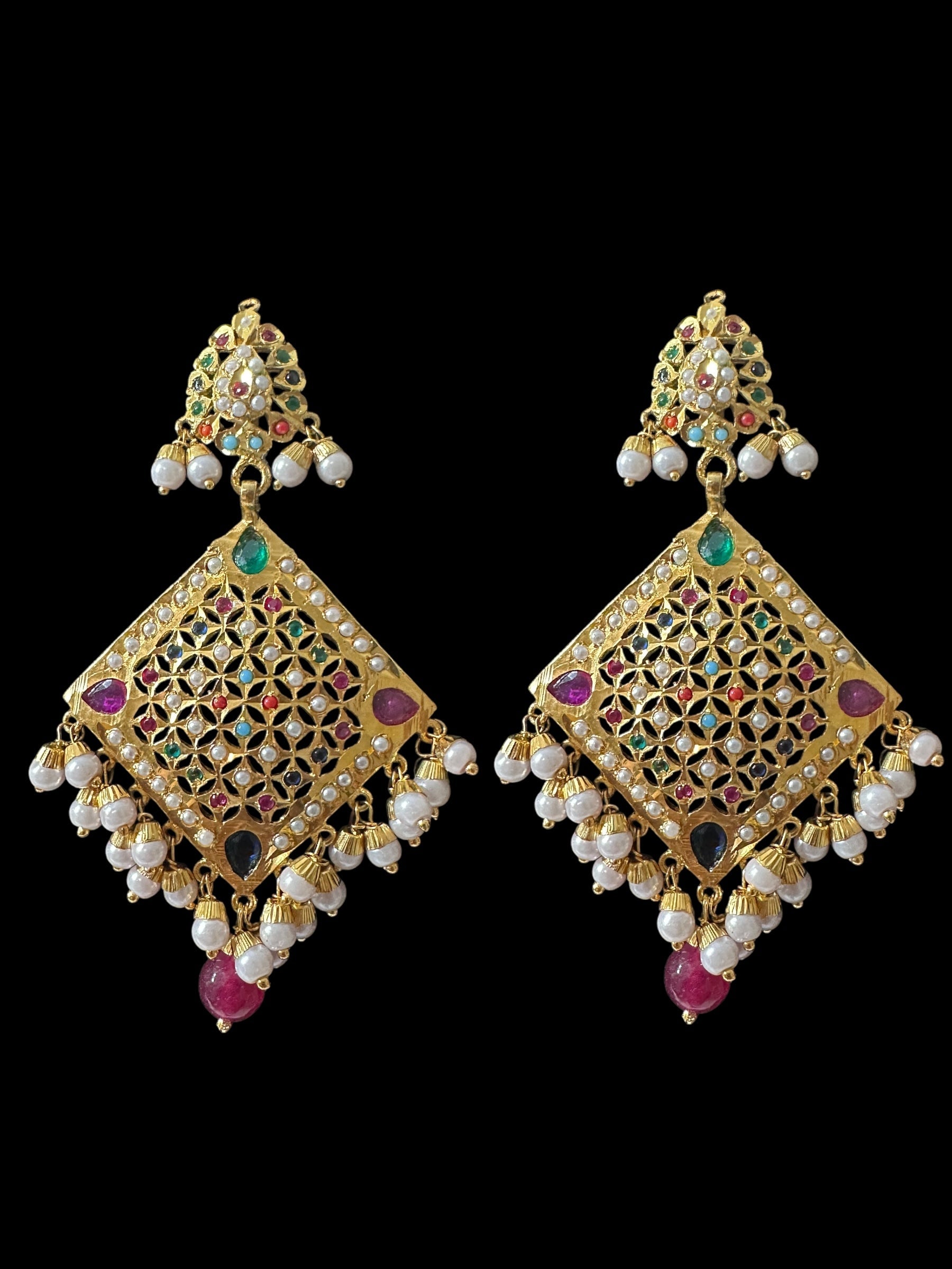 Jadau chandbali earrings tika in Navratan ( READY TO SHIP )