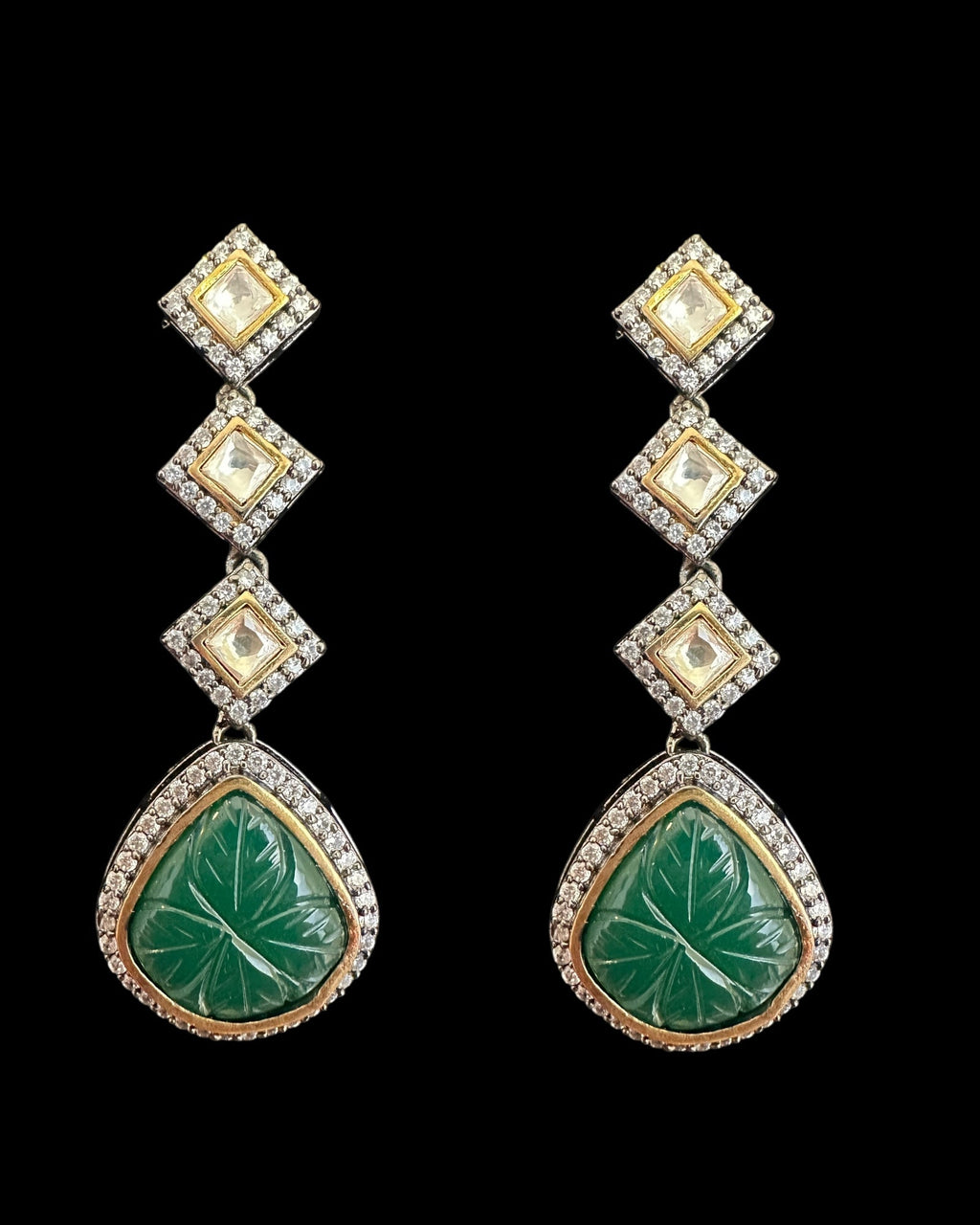 DER764 Victorian style earrings - green ( READY TO SHIP )