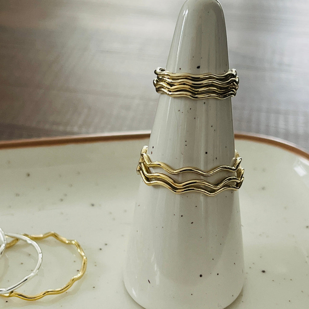 WAVE STACKING RING