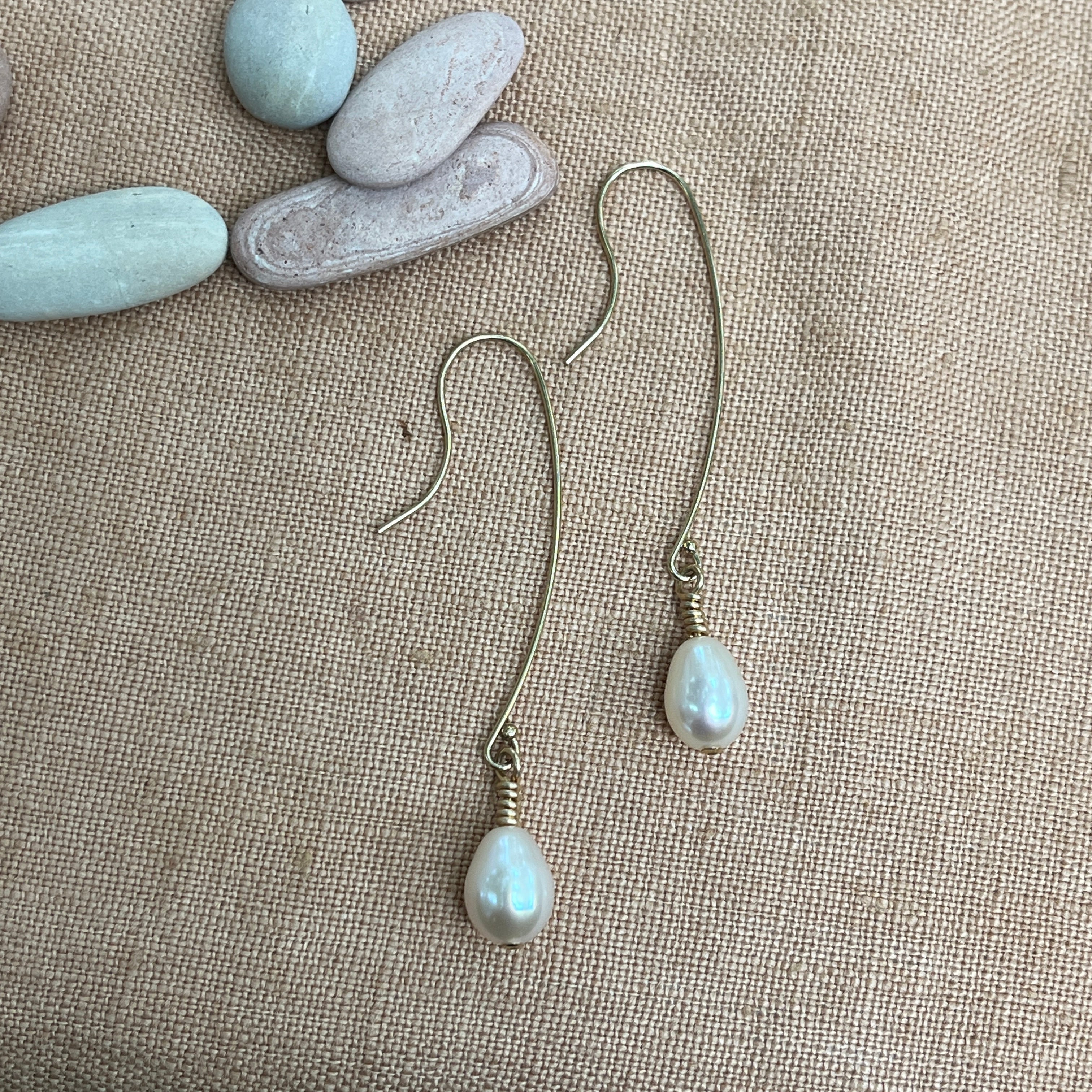 MATTIE BIG PEARL EARRINGS