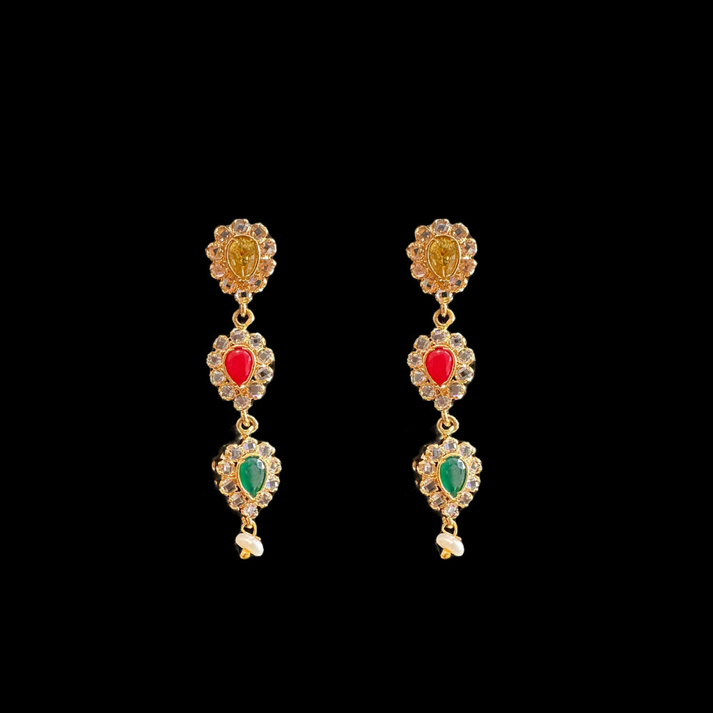 DNS140 necklace set in fresh water pearls ( READY TO SHIP )