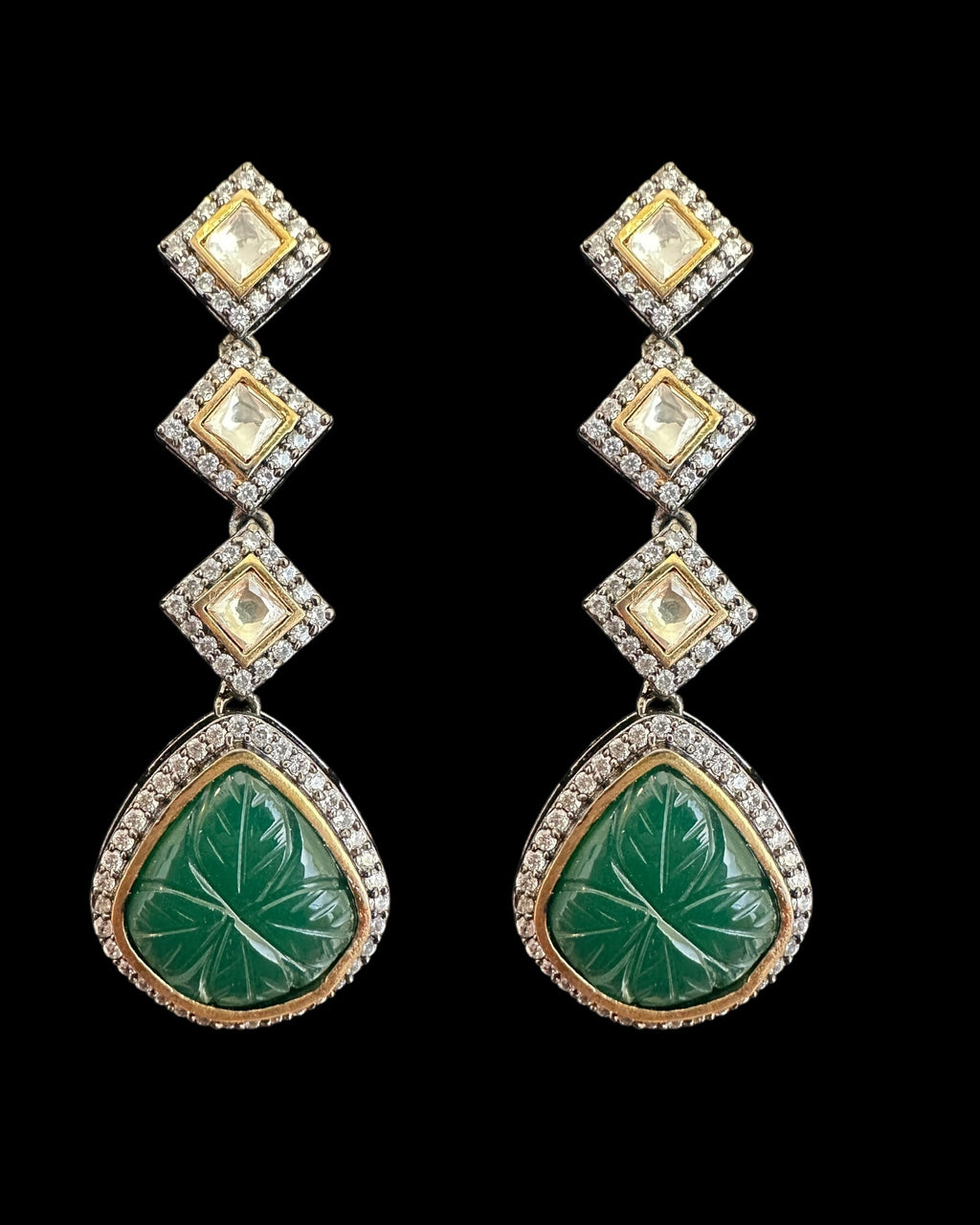 DER764 Victorian style earrings - green ( READY TO SHIP )