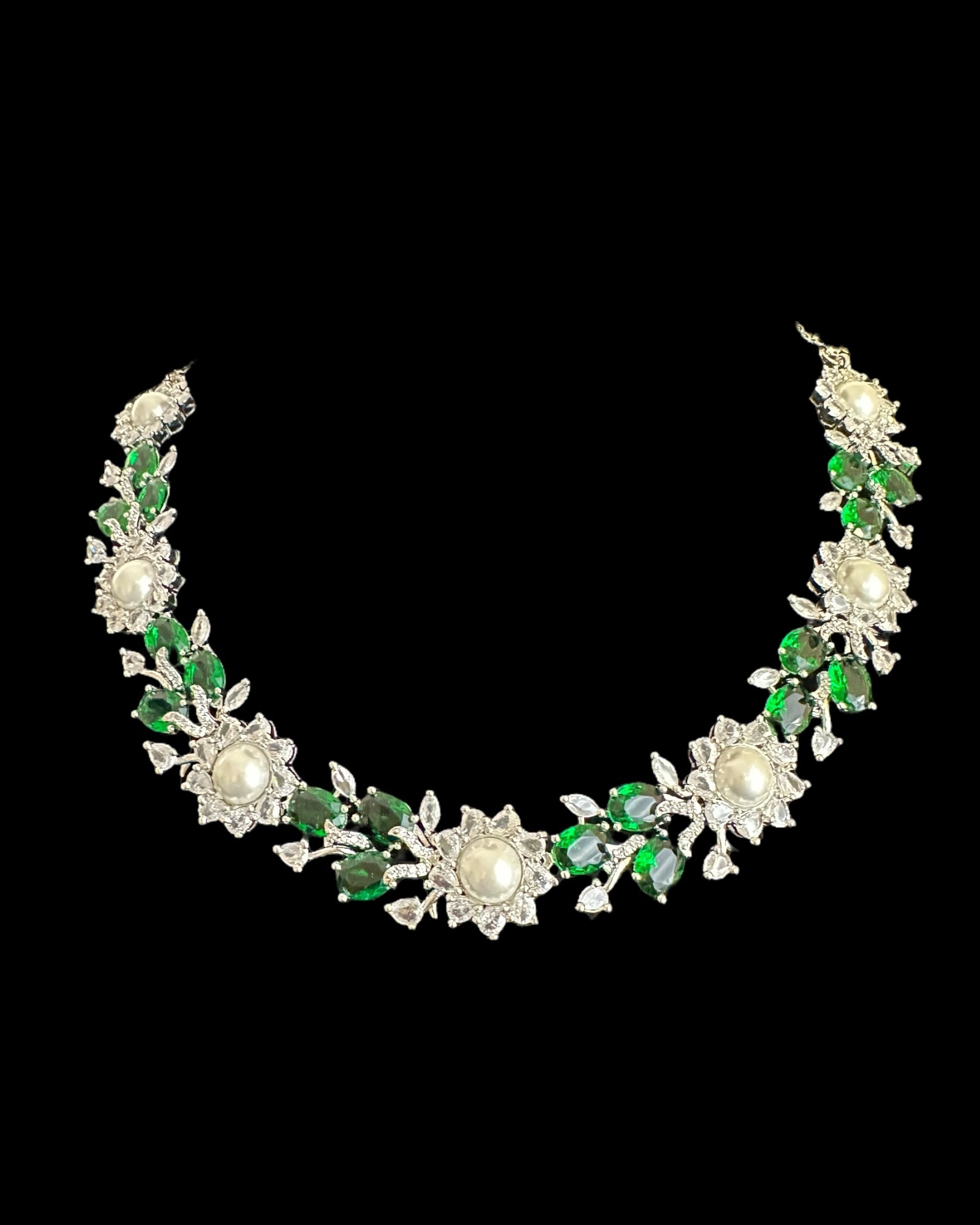 DNS137G silver plated necklace set - Green / Emerald  ( READY TO SHIP )