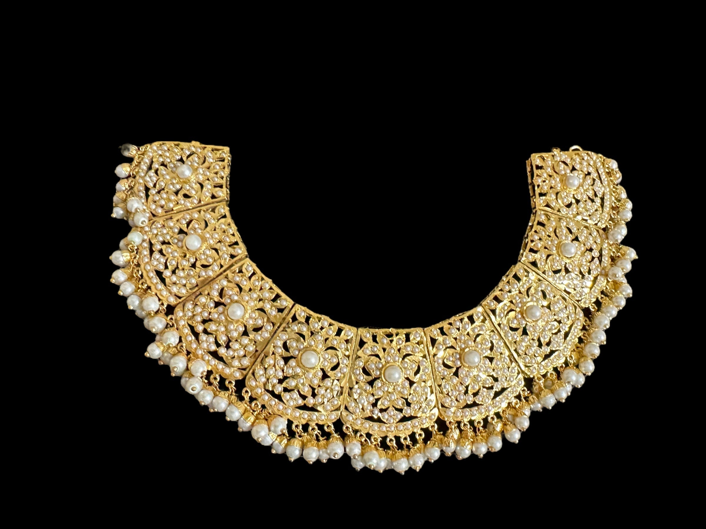 BR202 chriselle jadau set in pearls ( READY TO SHIP )