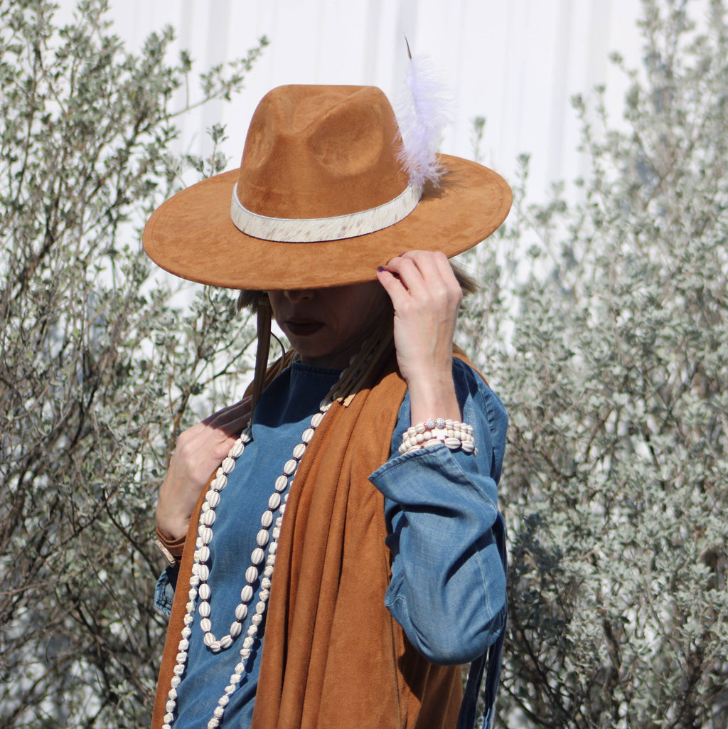 **White Turquoise Melon Beaded Stretch Bracelet 809h