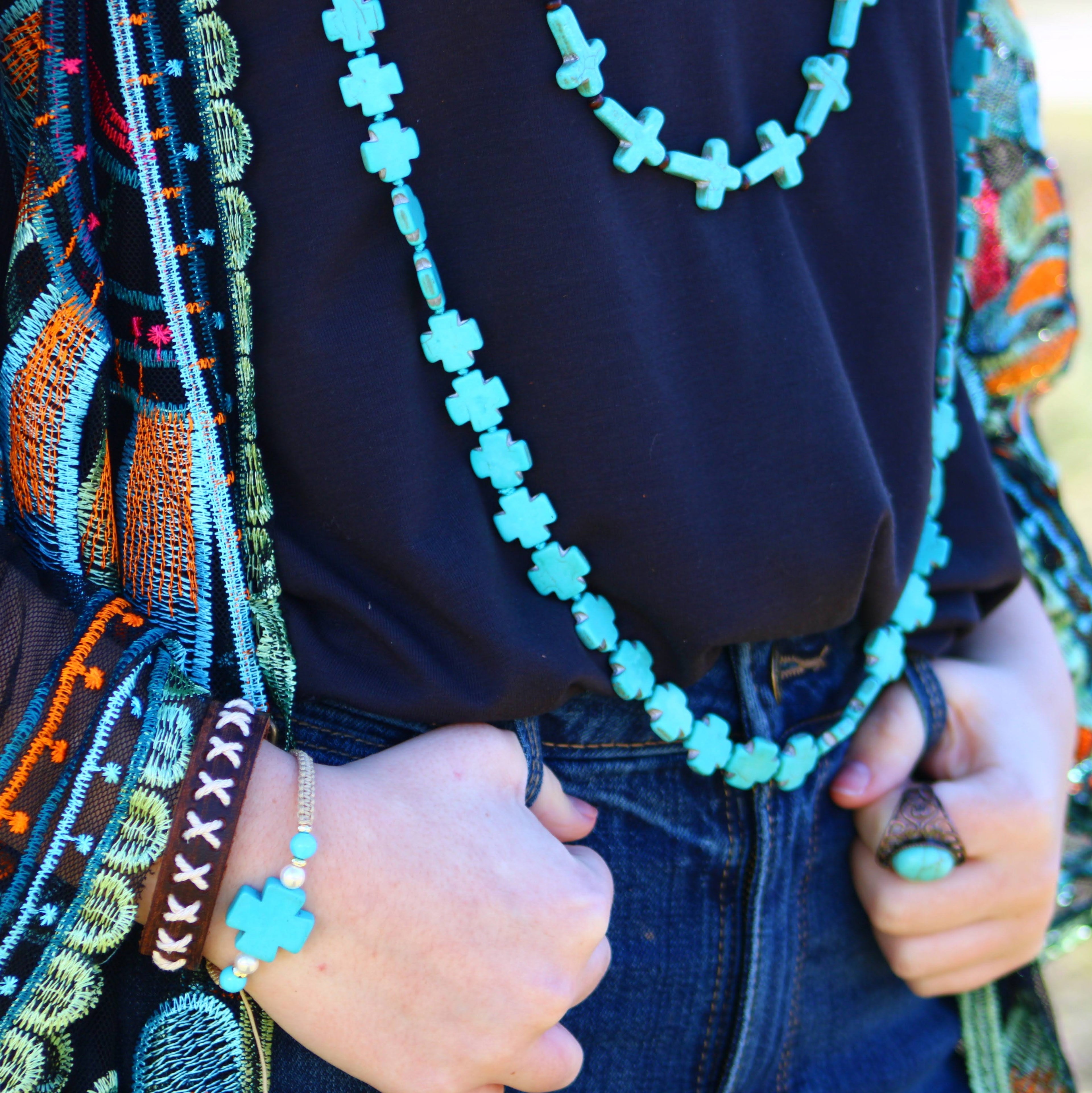 **Adjustable Woven Cross Turquoise Braided Bracelet 809s