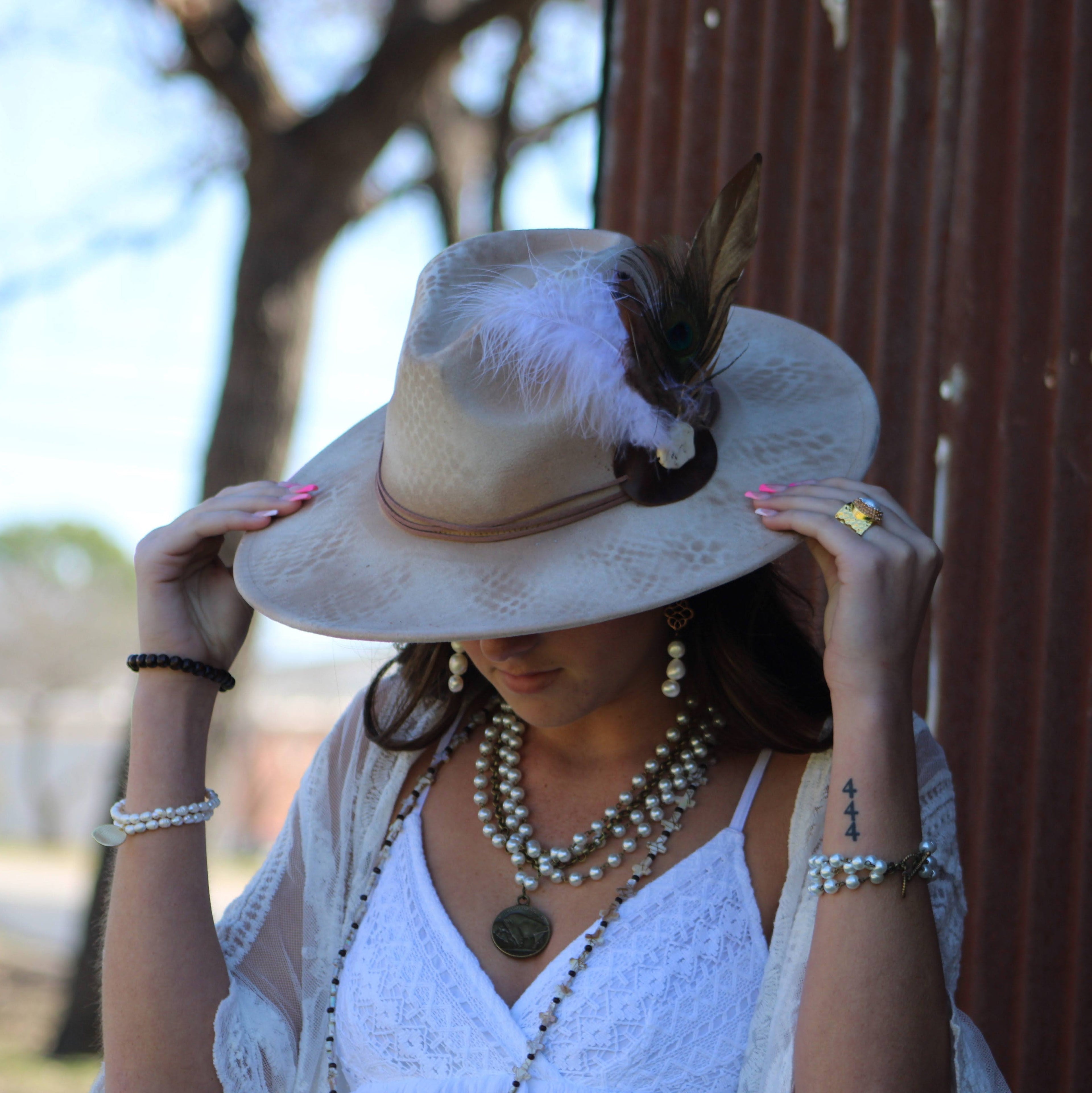 Genuine Freshwater Pearl Beaded Stretch Bracelet 800g