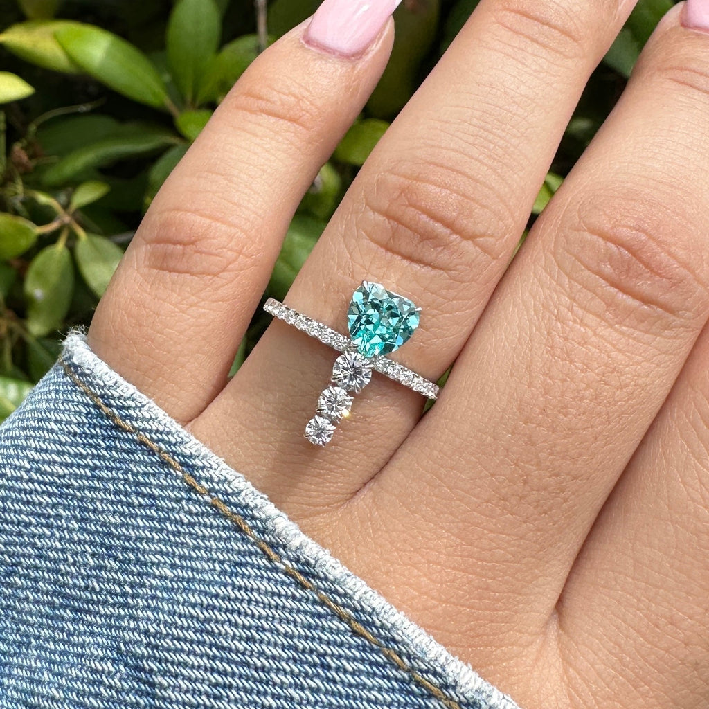 Heart & Round Cut Moissanite Ring